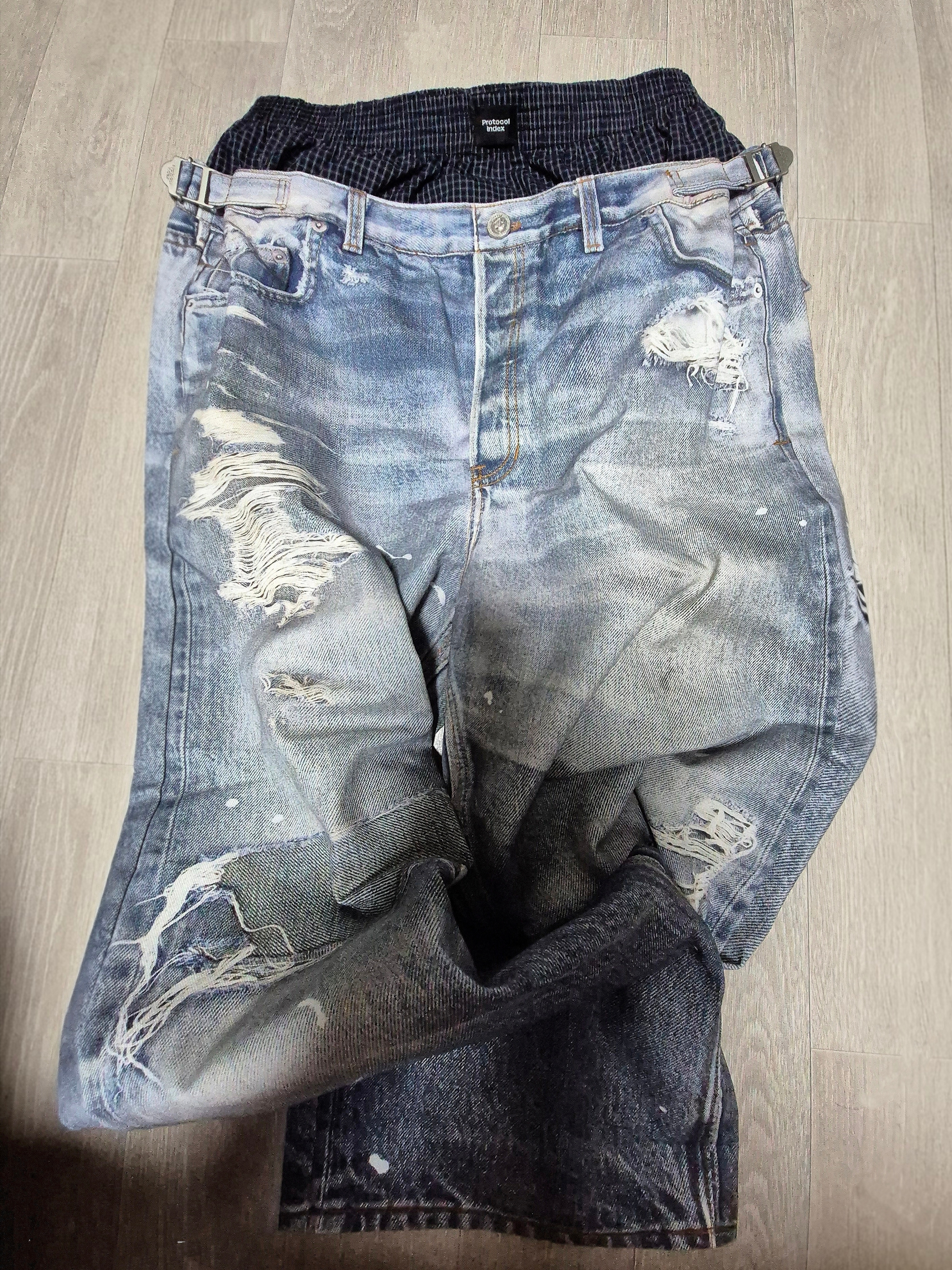 Protocol Index Trompe L'oeil Layered Pants Blue 착용 스타일