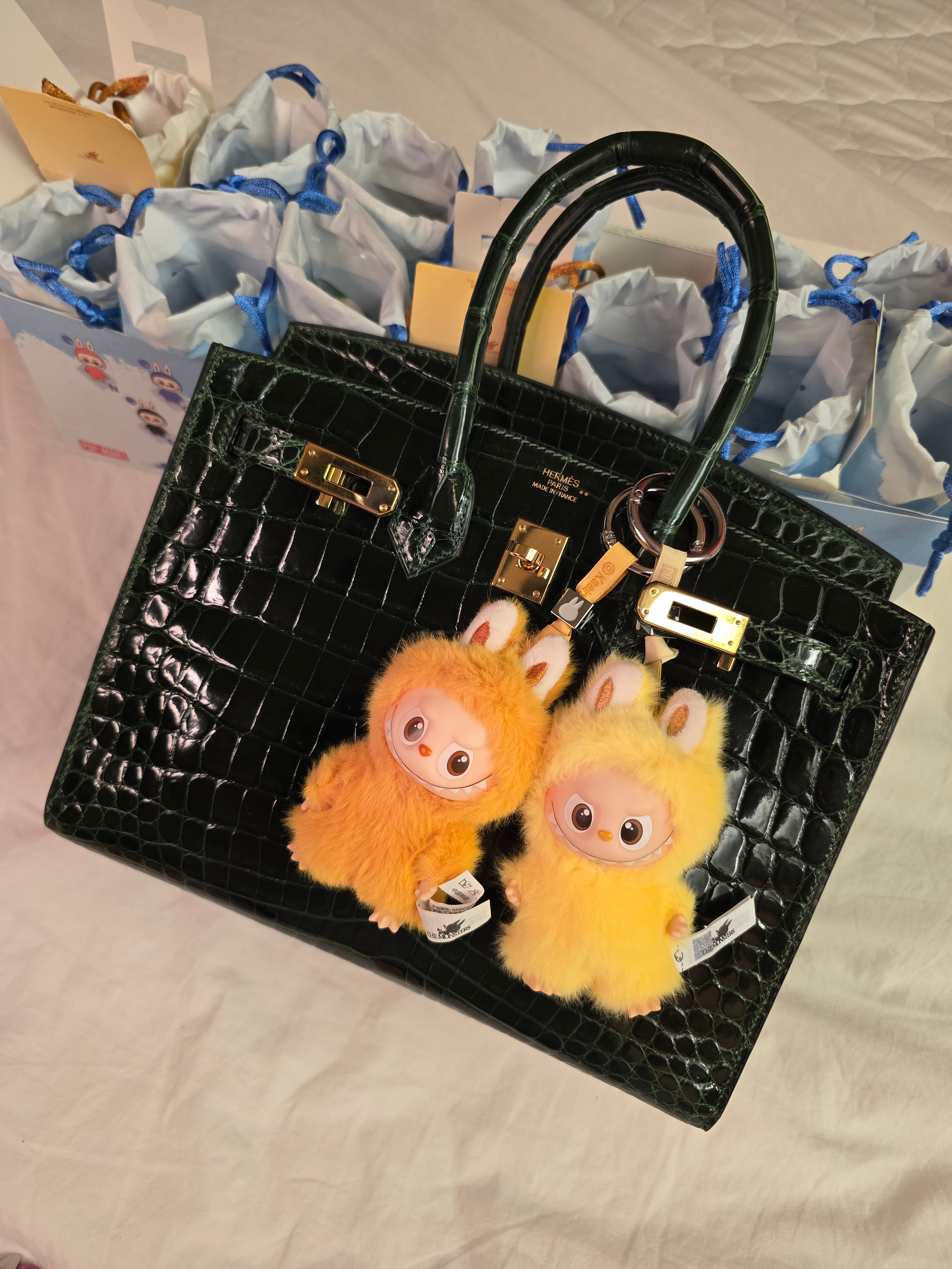 Pop Mart Labubu The Monsters Pin For Love Series Vinyl Plush Pendant Sealed Case (N-Z) (14 Blind Boxes), Pop Mart Labubu The Monsters Pin For Love Series Vinyl Plush Pendant (N-Z) P (Opened Case) 착용 스타일 - 2