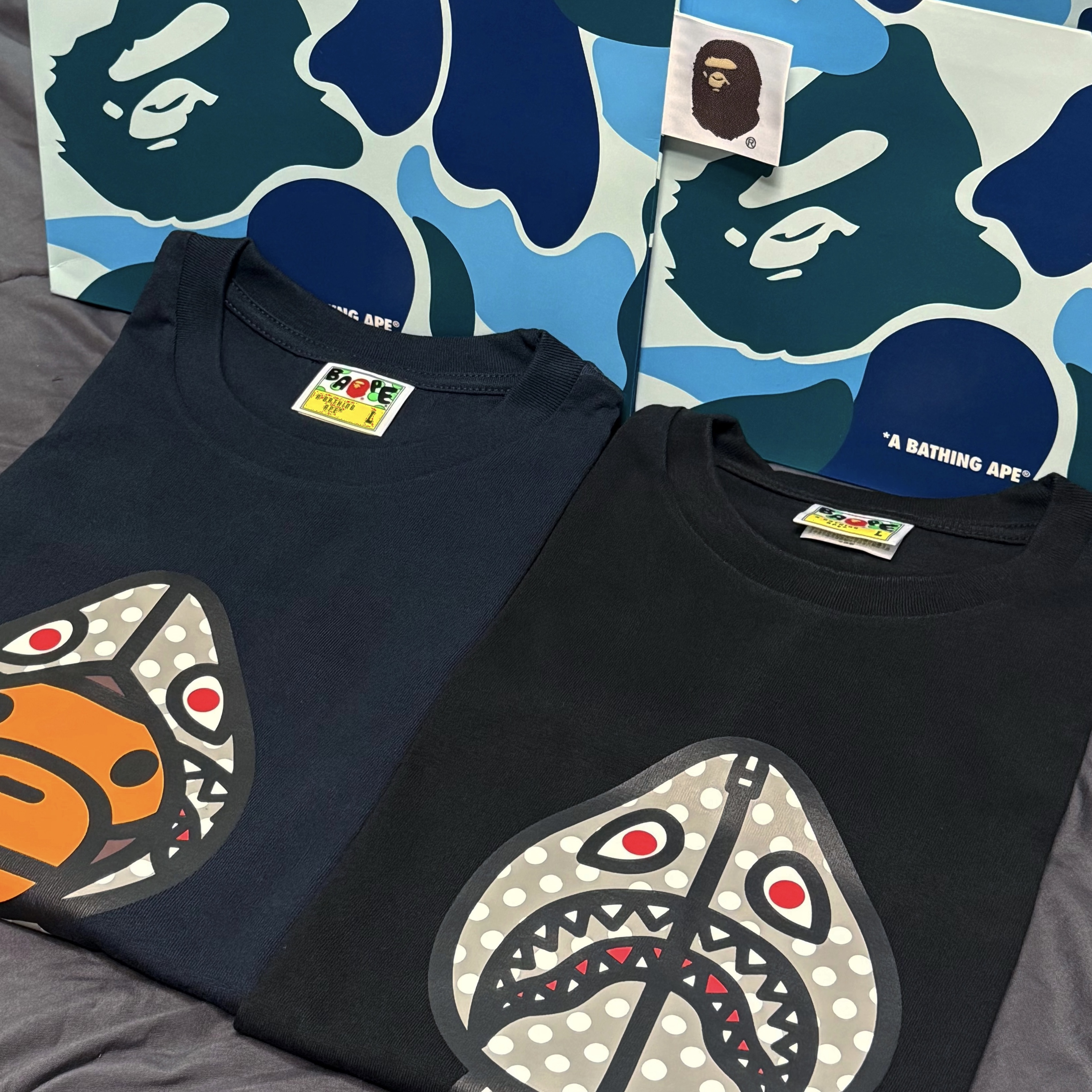 BAPE Milo Shark Osaka T-Shirt Navy - Osaka Pop-Up Store Exclusive 착용 스타일