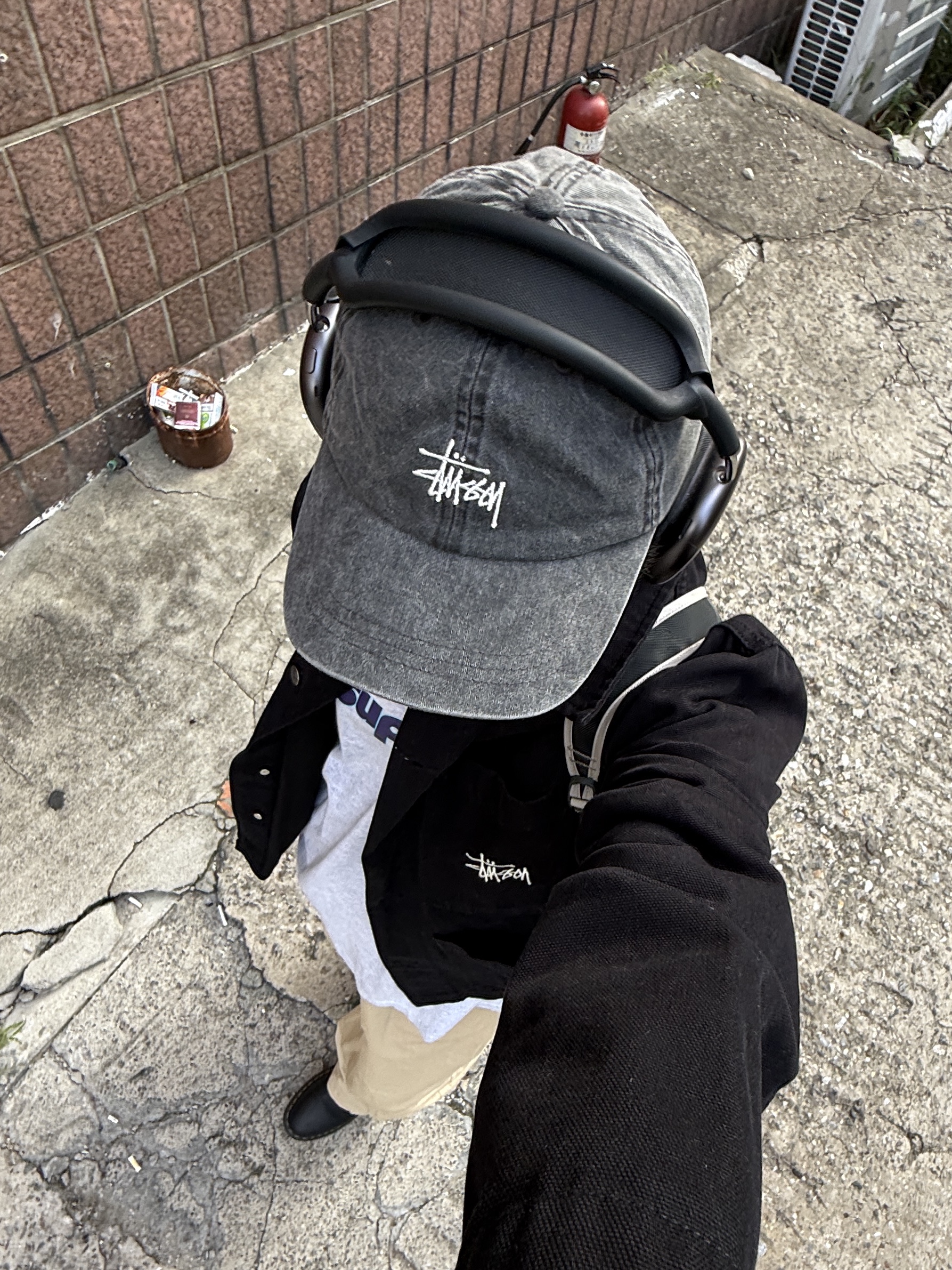 Dr. Martens 1461 Ambassador Black, Supreme Pinline T-Shirt Ash Grey - 24SS 착용 스타일 - 5