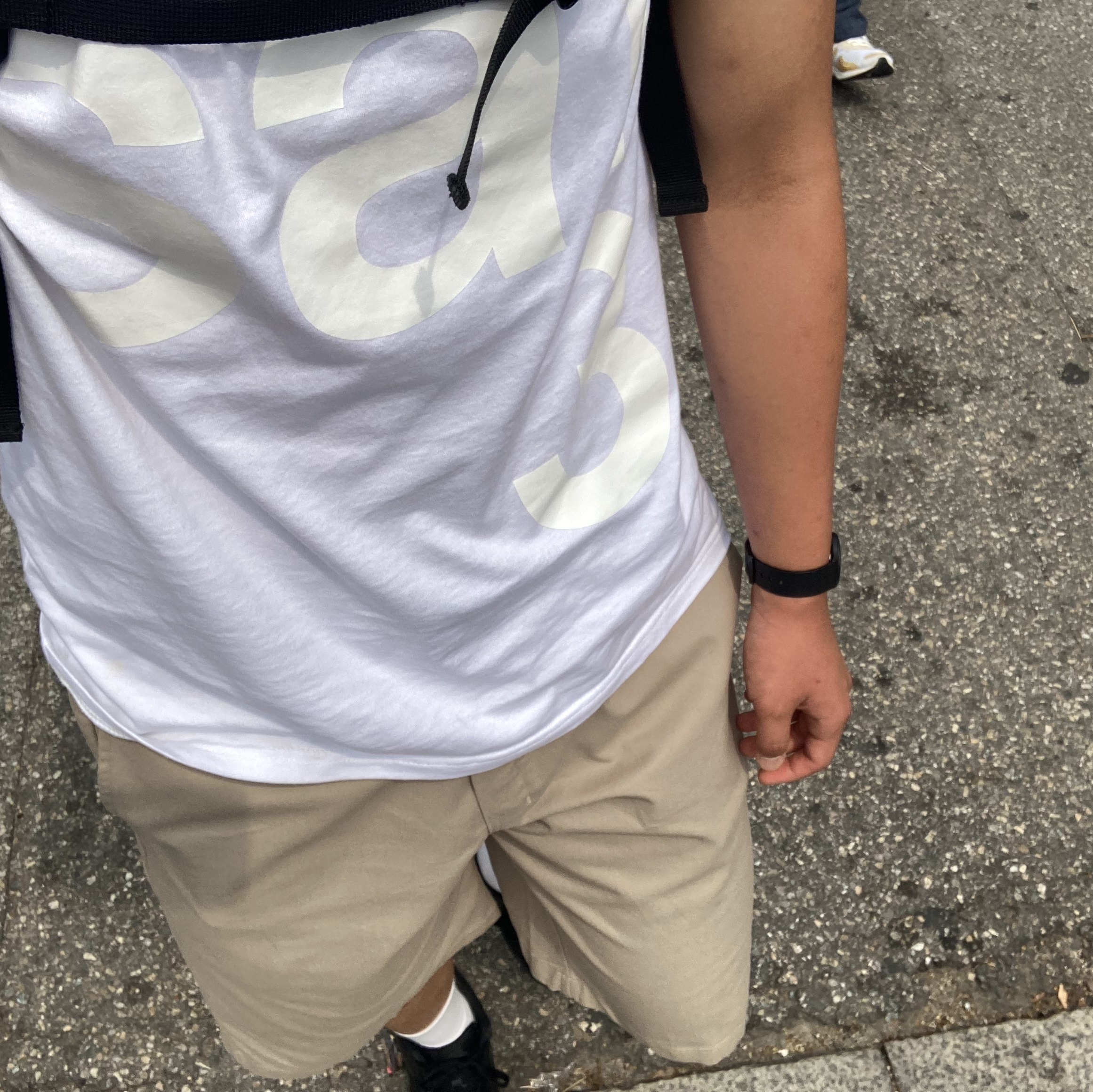 [예약 배송][KREAM 단독] Safarispot Basic Safari T-Shirt White, Carhartt WIP Kickflip Backpack Black 착용 스타일