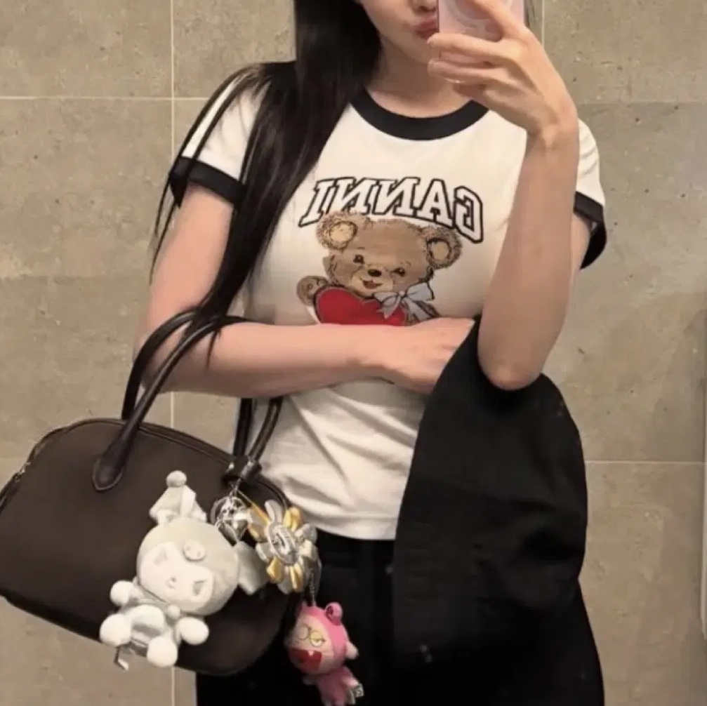 (W) Ganni Basic Jersey Bear T-Shirt White 착용 스타일