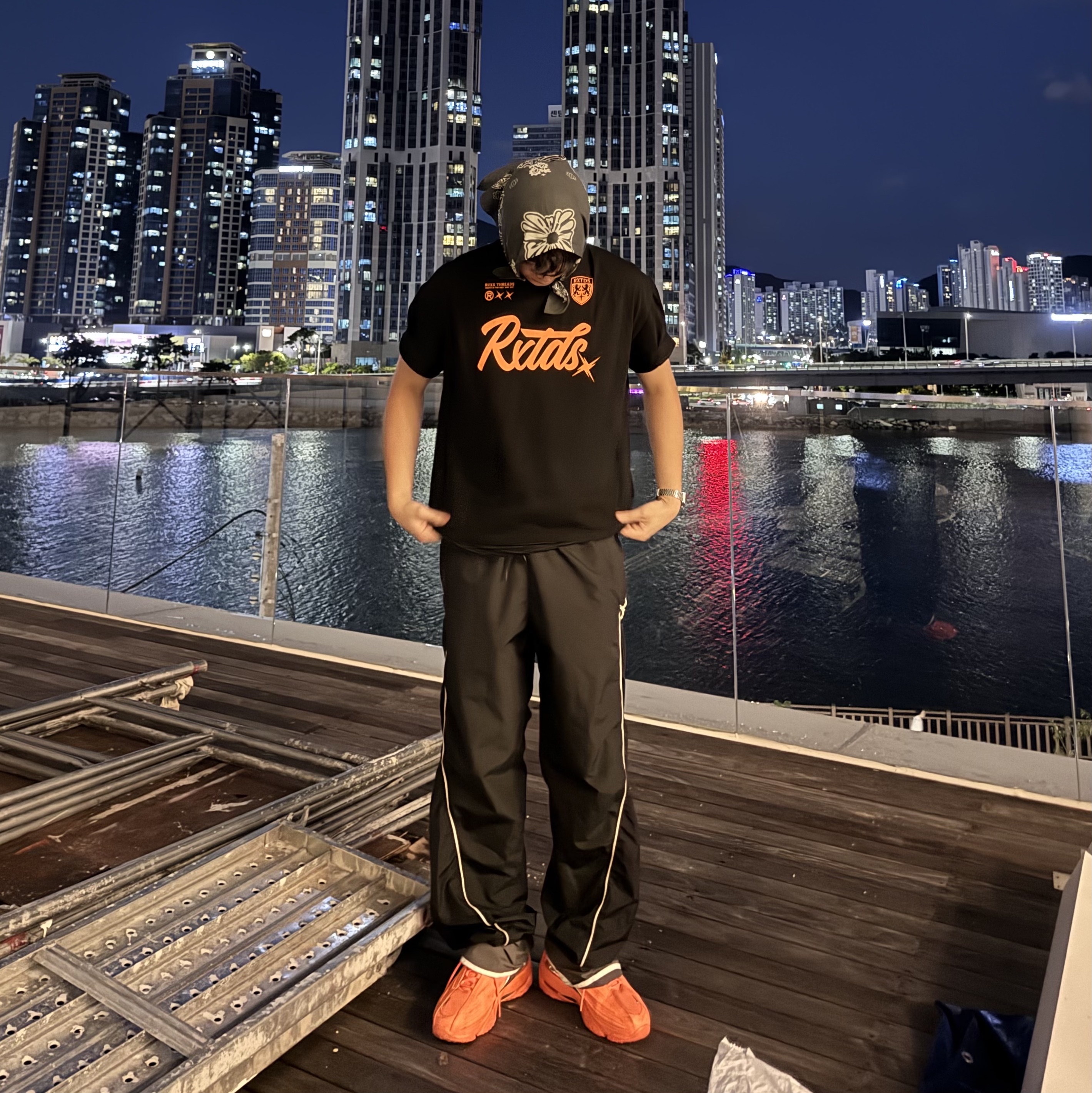 Nike x Drake Nocta Hot Step 2 Total Orange 착용 스타일 - 2