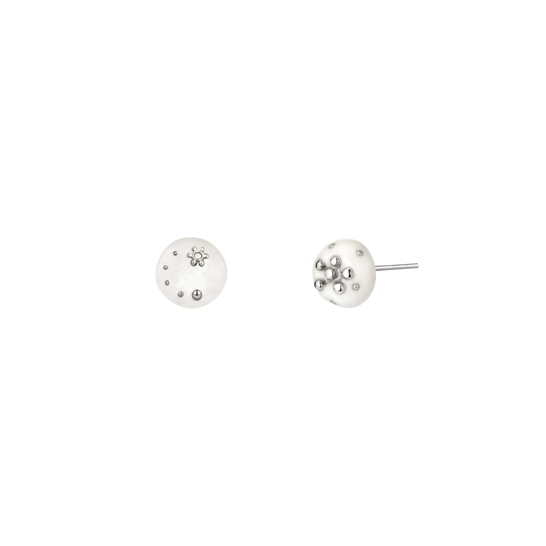 25FWJERLTEWHFF Nff Lilt Earrings White