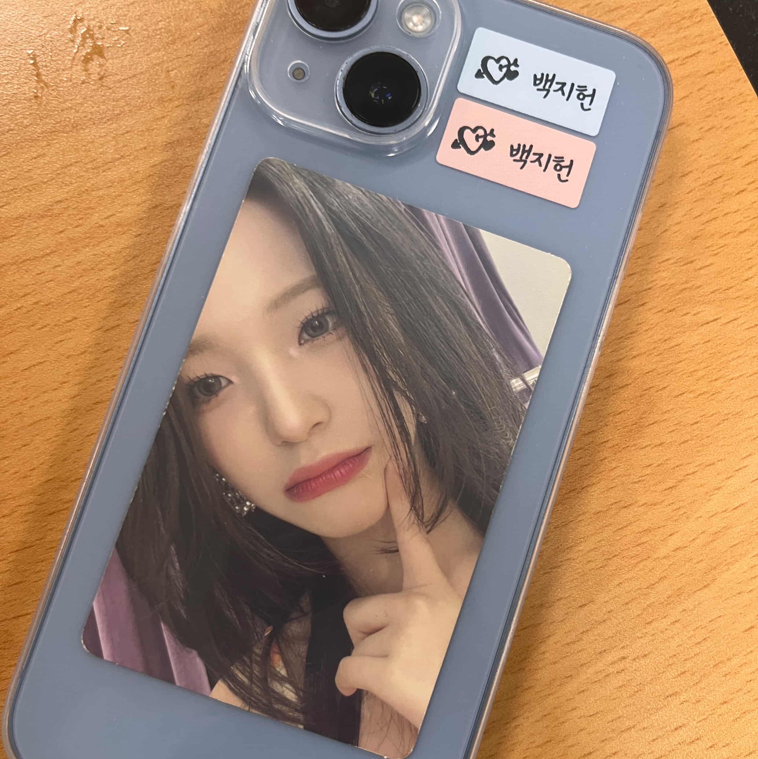 Tanglewood iPhone 14 Series Ultra Thin Clear PP Case 착용 스타일