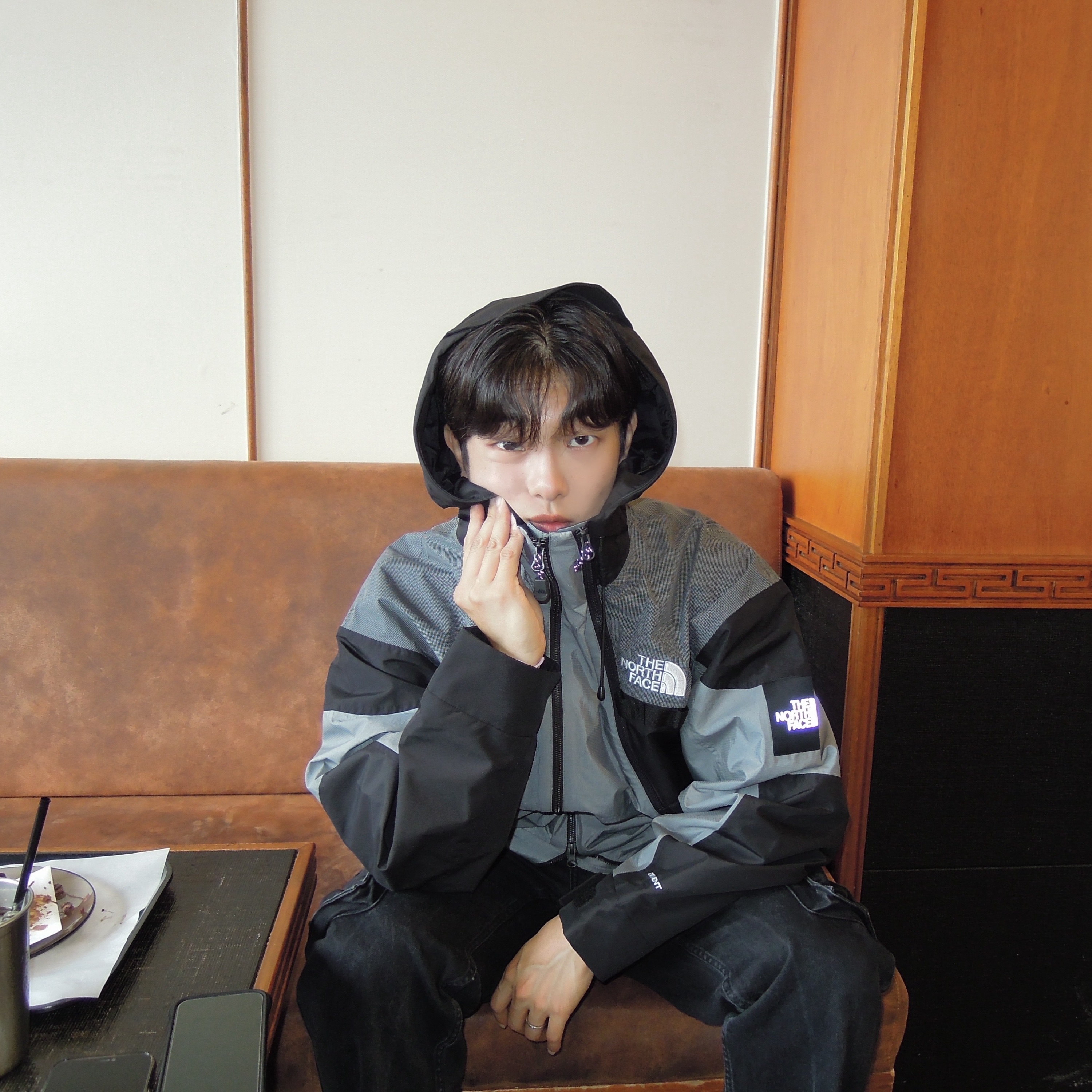 The North Face Line-X Jacket Gray - 25FW 착용 스타일 - 1