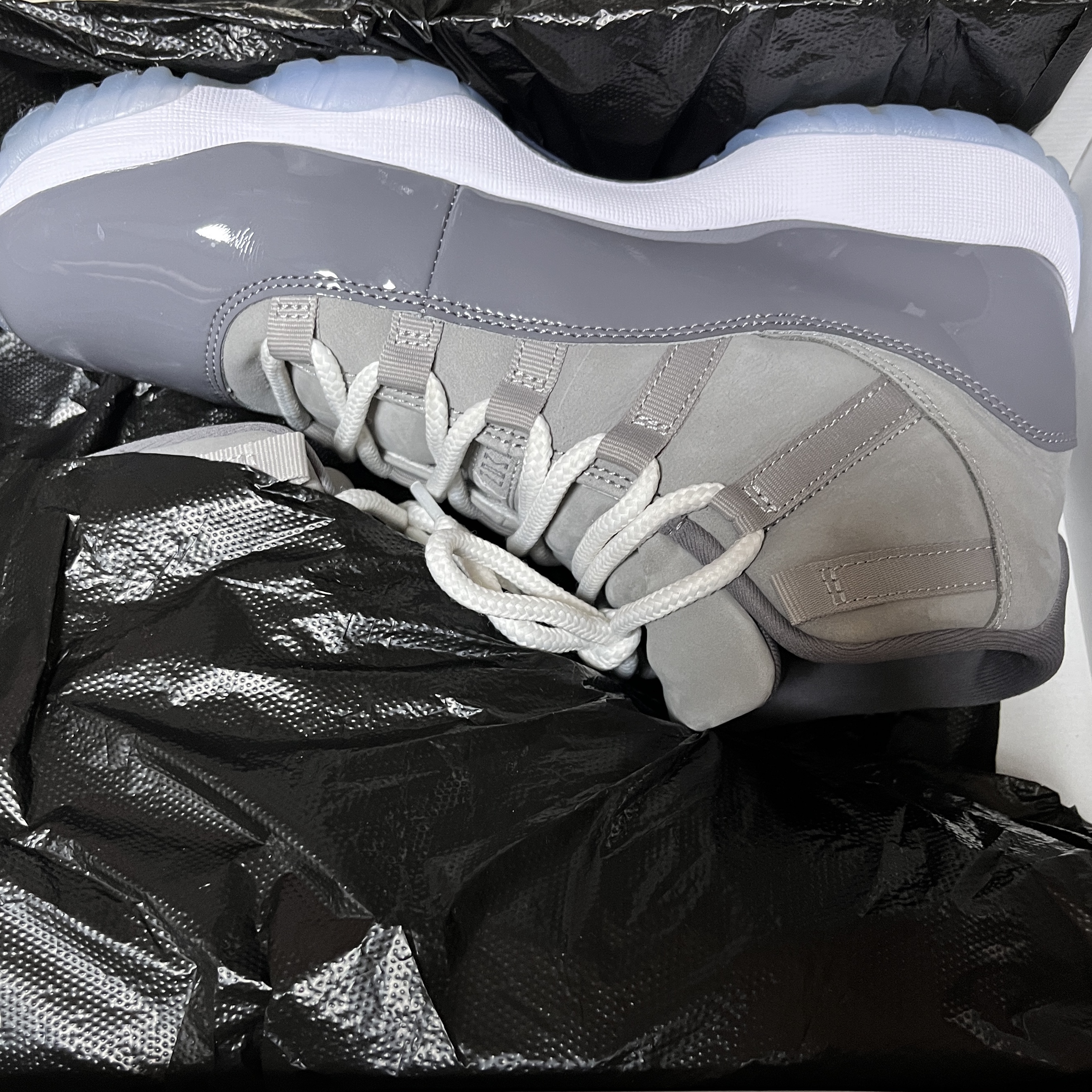Jordan 11 Retro Low Cement Grey, Jordan 11 Retro Cool Grey 2021 착용 스타일 - 2