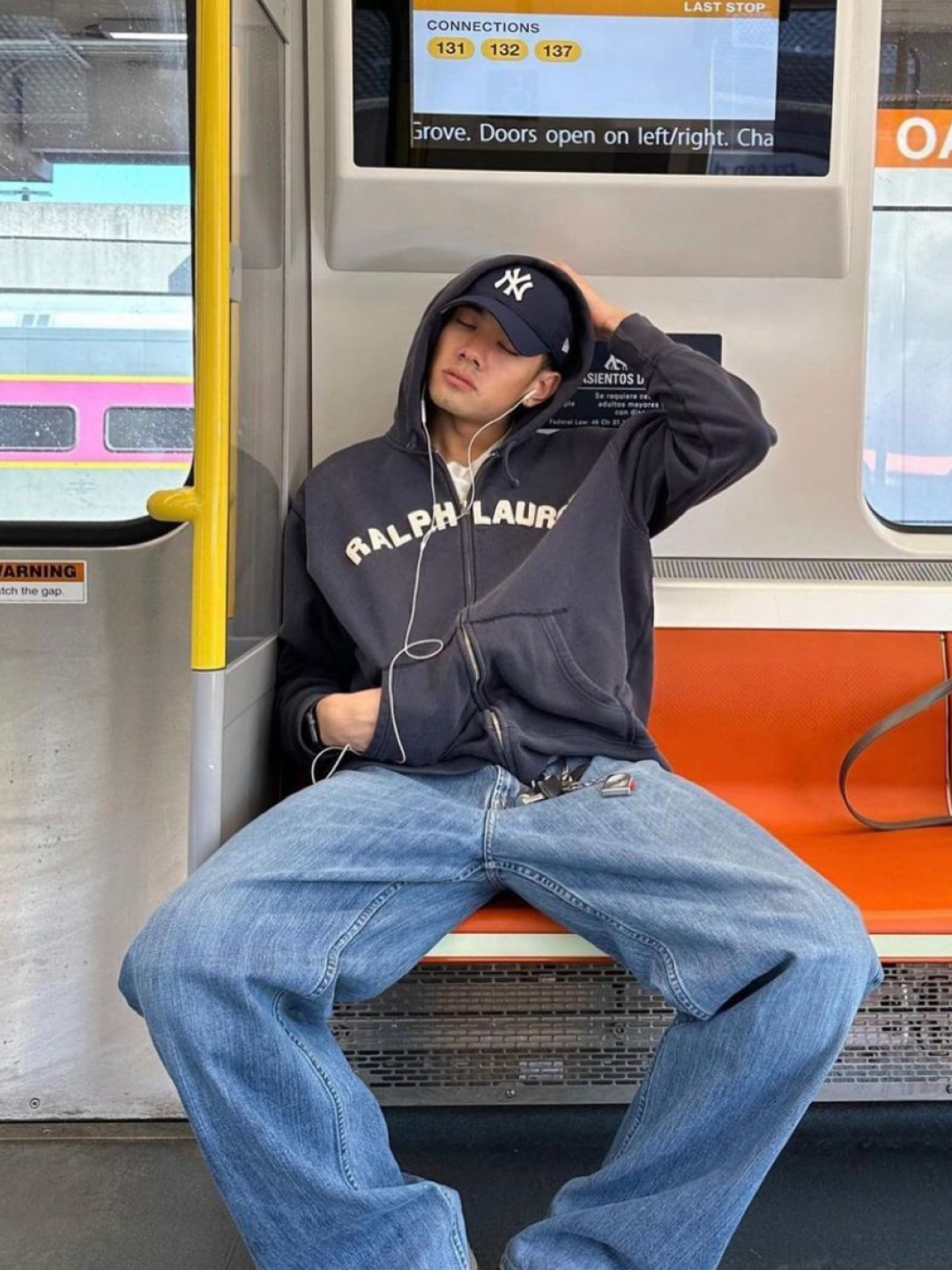 [20% 적립] Polo Ralph Lauren Polo Sports Fleece Hoodie Cruise Navy - 24FW, Yeezy HD-10 Grey - Korea Limited 착용 스타일 - 5