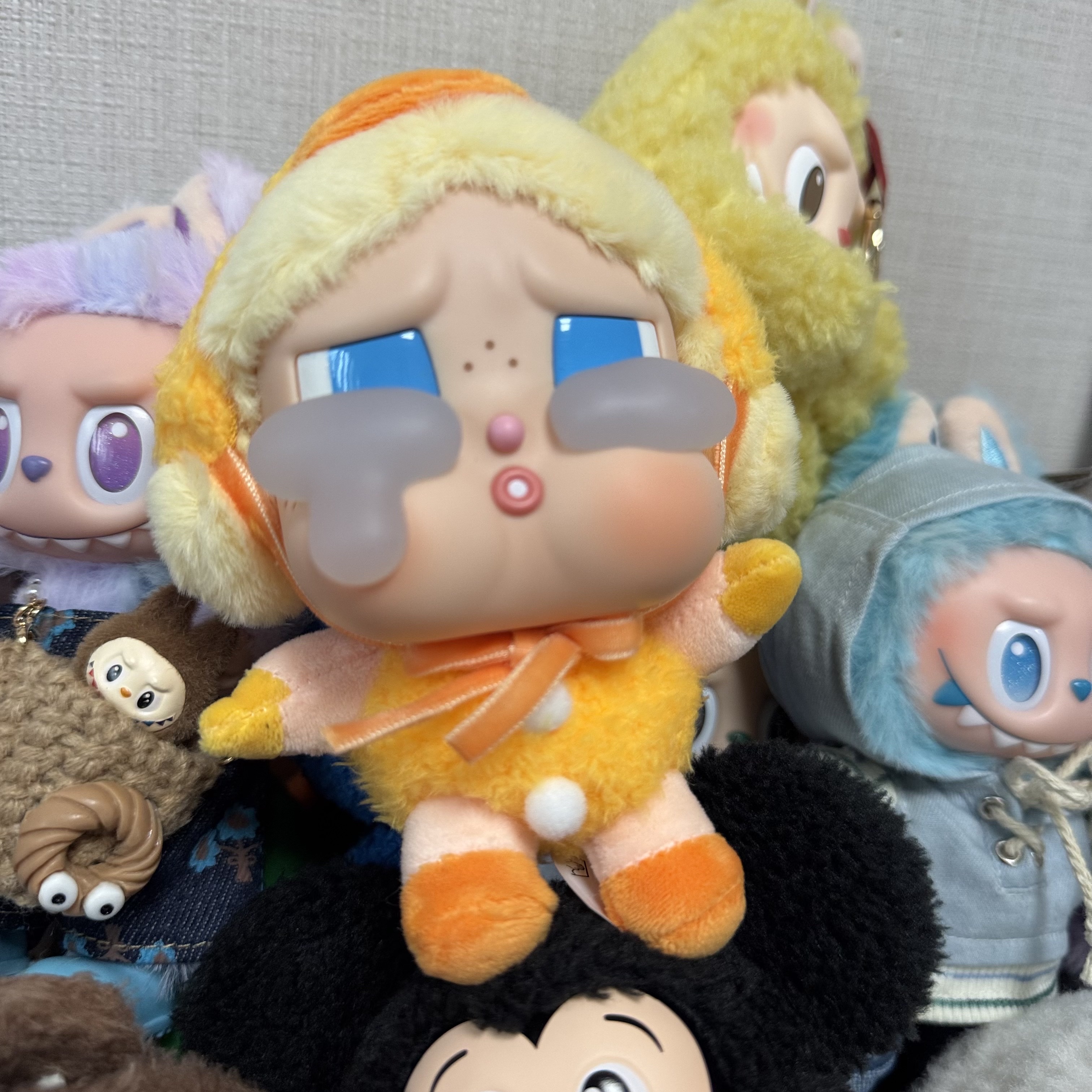 Pop Mart Crybaby Crying Again Series Plush Keyring Sealed Case (6 Blind Boxes) 착용 스타일 - 3