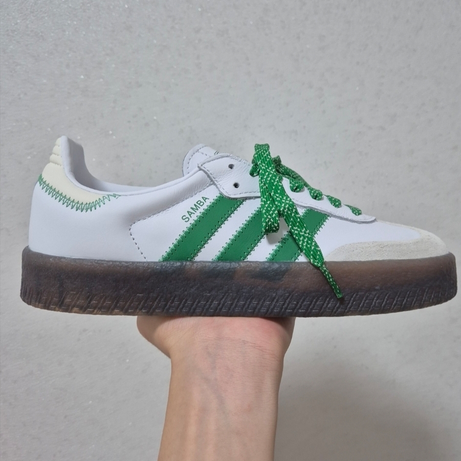 (W) Adidas Sambae Cloud White Green 착용 스타일