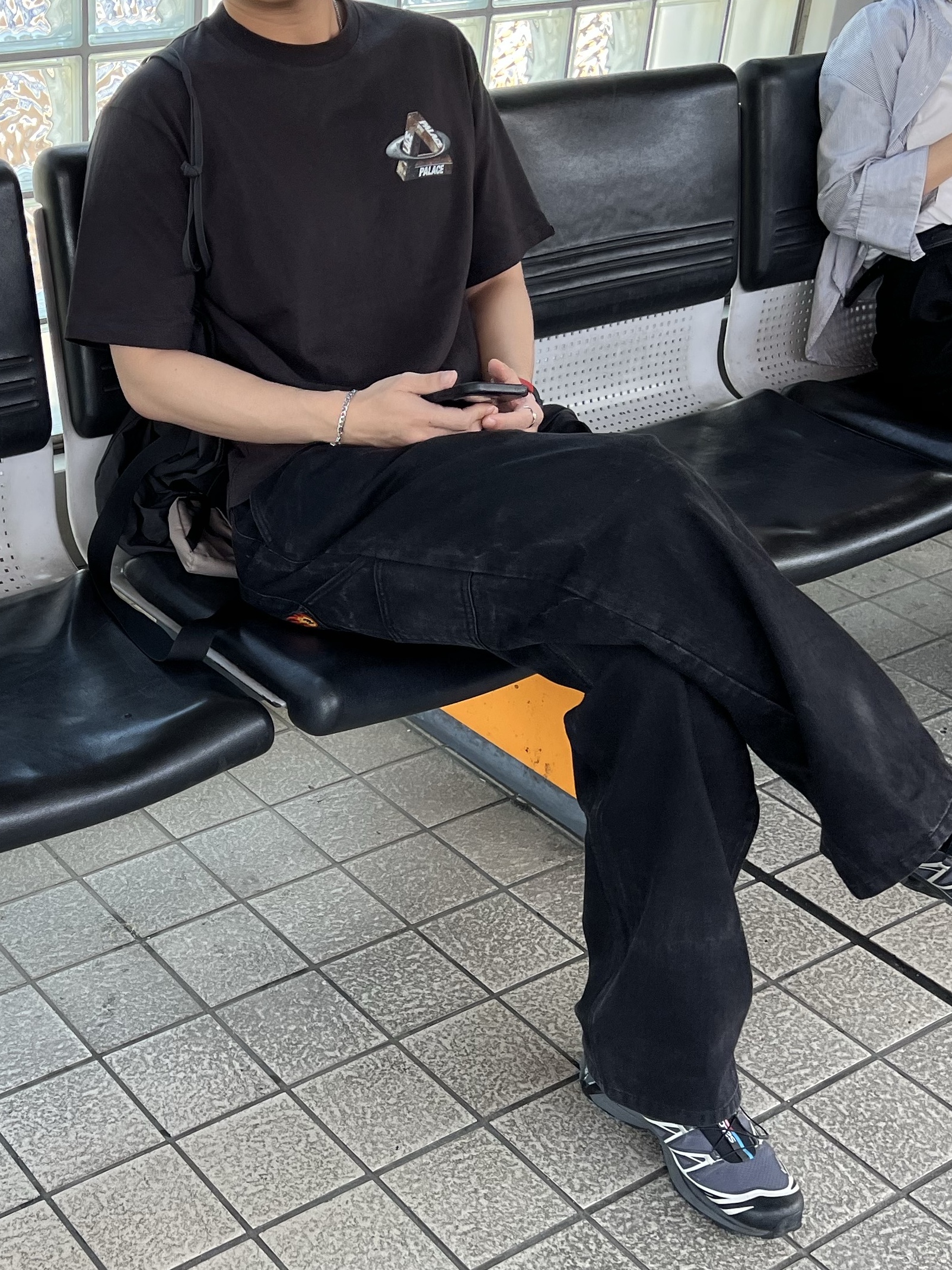Palace x Oakley T-Shirt Black - 24FW 착용 스타일