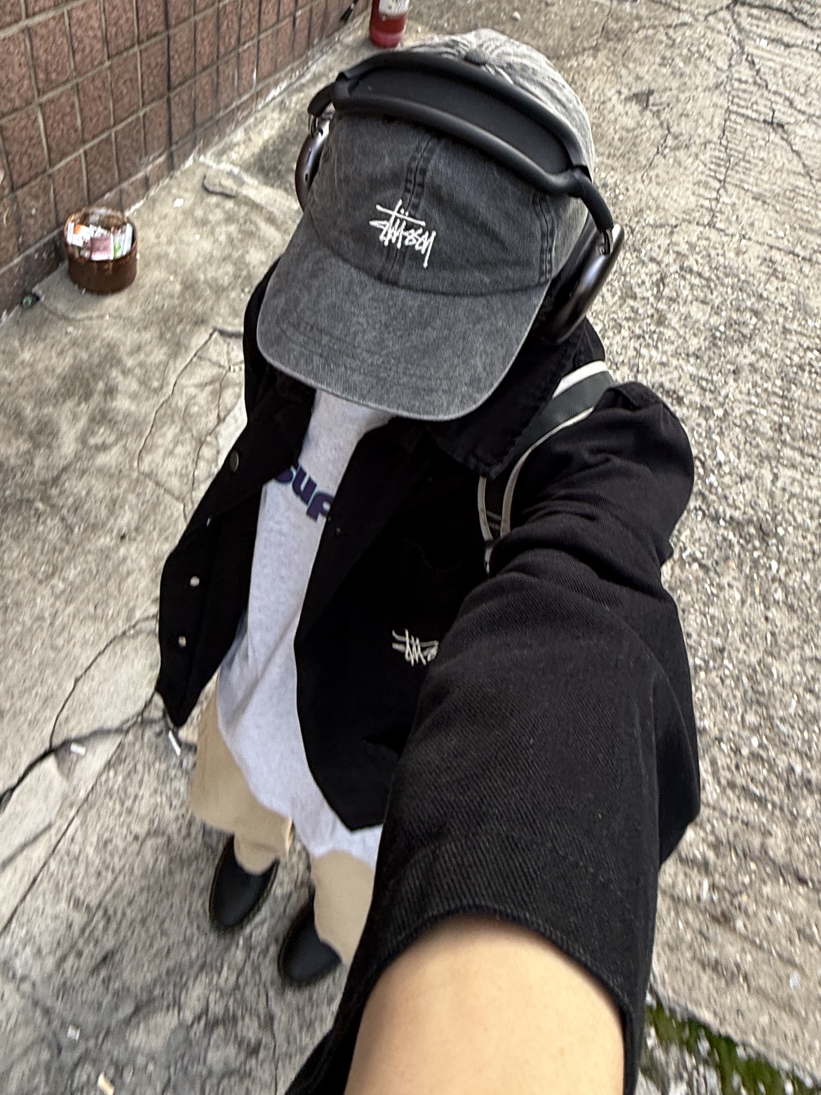 Dr. Martens 1461 Ambassador Black, Supreme Pinline T-Shirt Ash Grey - 24SS 착용 스타일 - 2