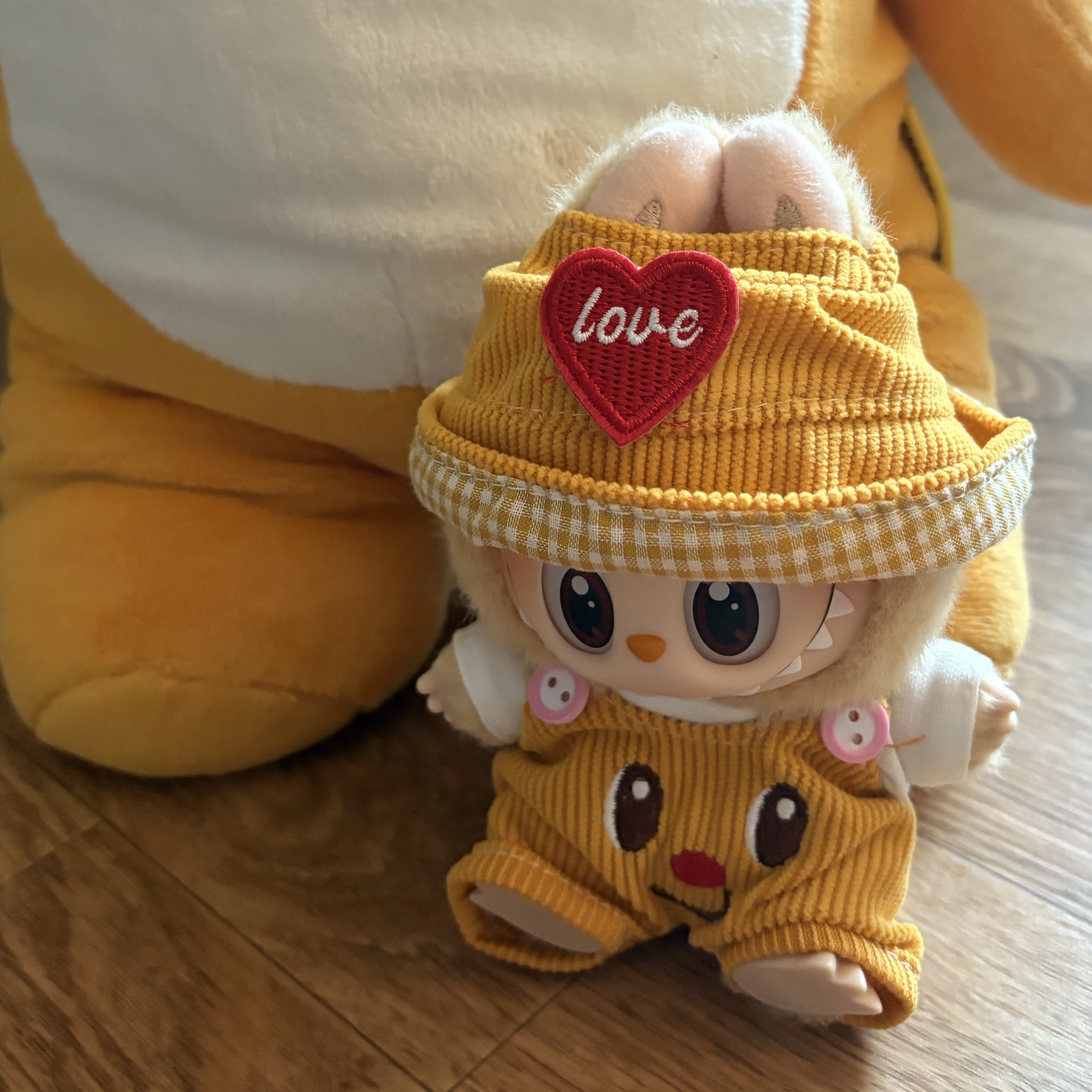 Pop Mart Labubu Let's Play Together Doll Series Baba Keyring (Opened Case) 착용 스타일 - 3