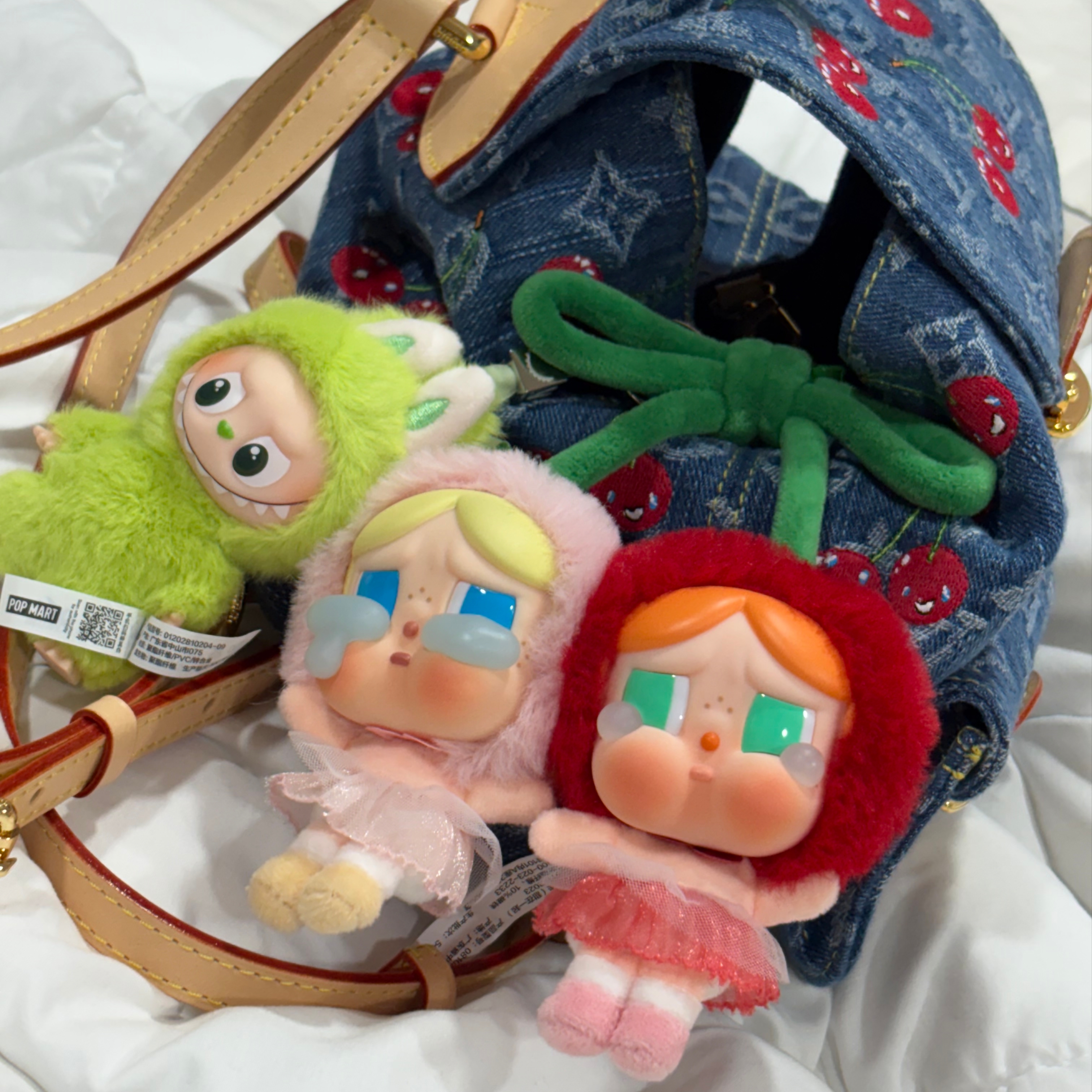 Pop Mart Labubu The Monsters Pin For Love Series Vinyl Plush Pendant Sealed Case (N-Z) (14 Blind Boxes), Pop Mart Labubu The Monsters Pin For Love Series Vinyl Plush Pendant Sealed Case (N-Z) (1 Blind Box) 착용 스타일 - 4