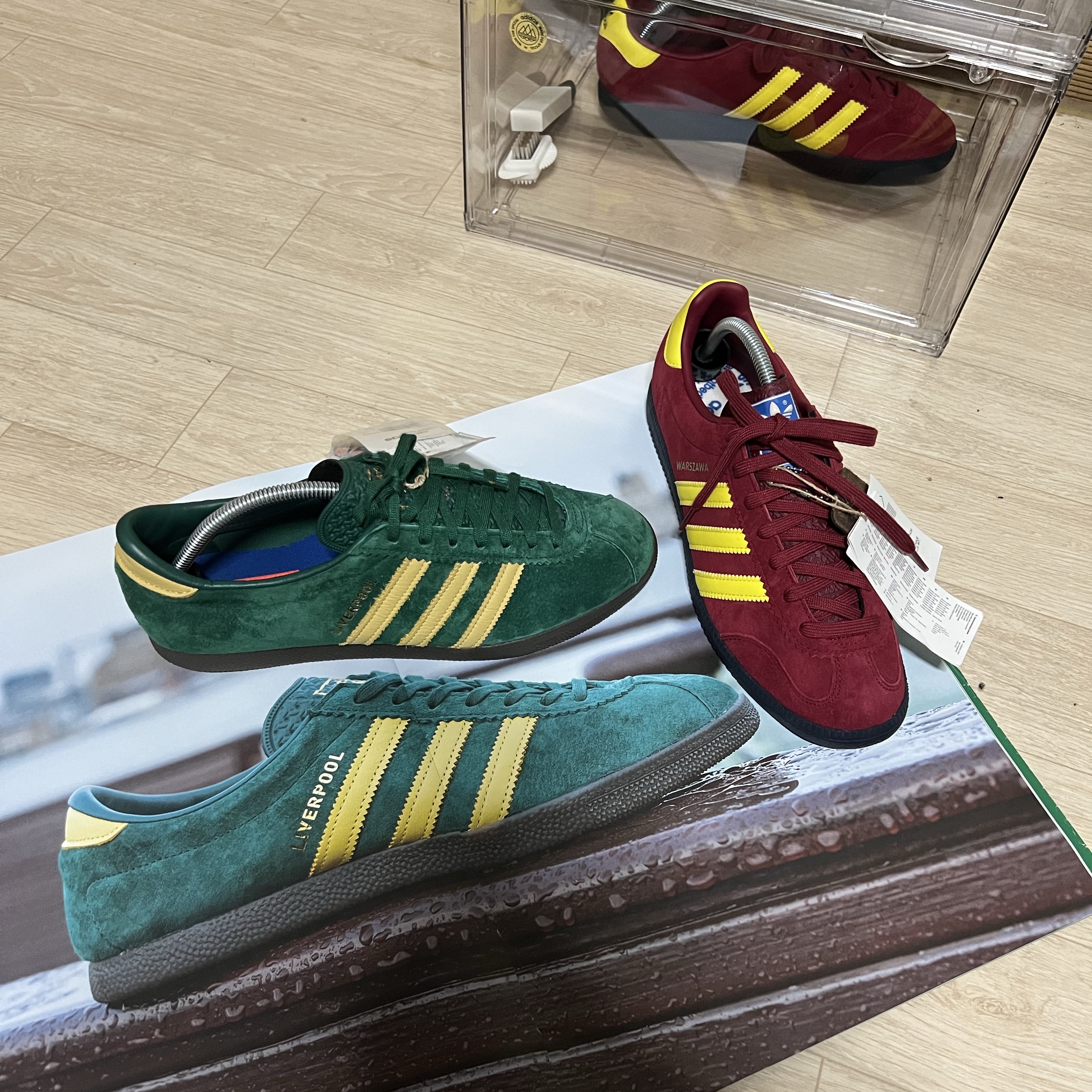 Adidas x Size? City Series Liverpool, Adidas Warszawa Spezial Noble Maroon 착용 스타일