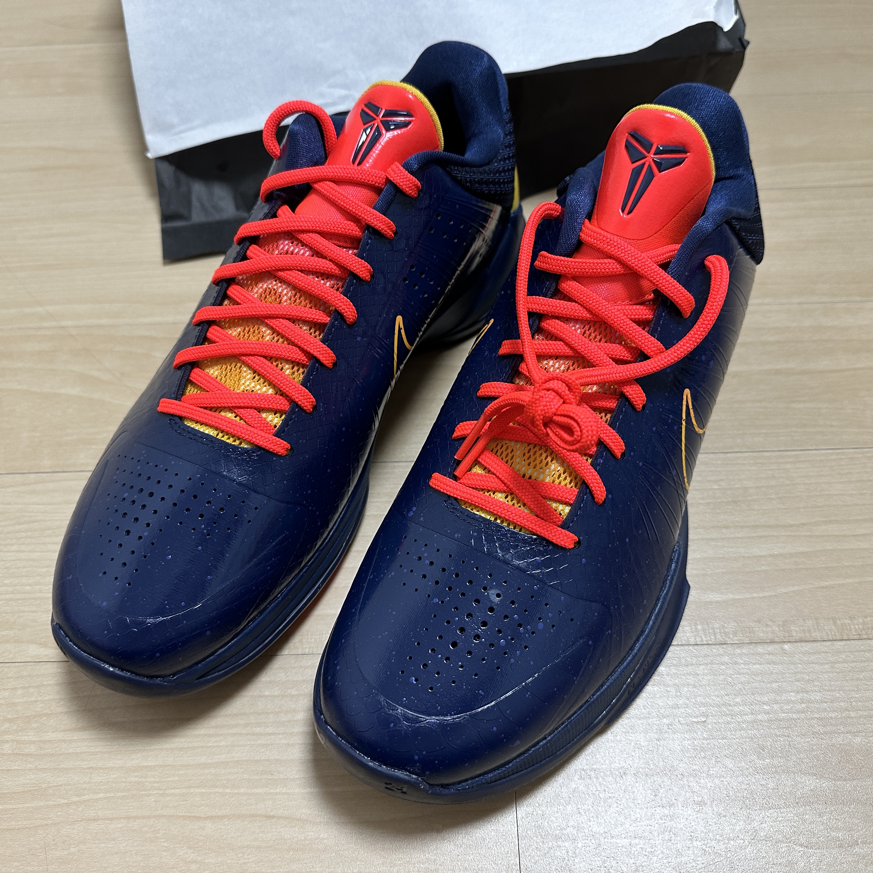 Nike Kobe 5 Protro Midnight Navy Bright Crimson 착용 스타일