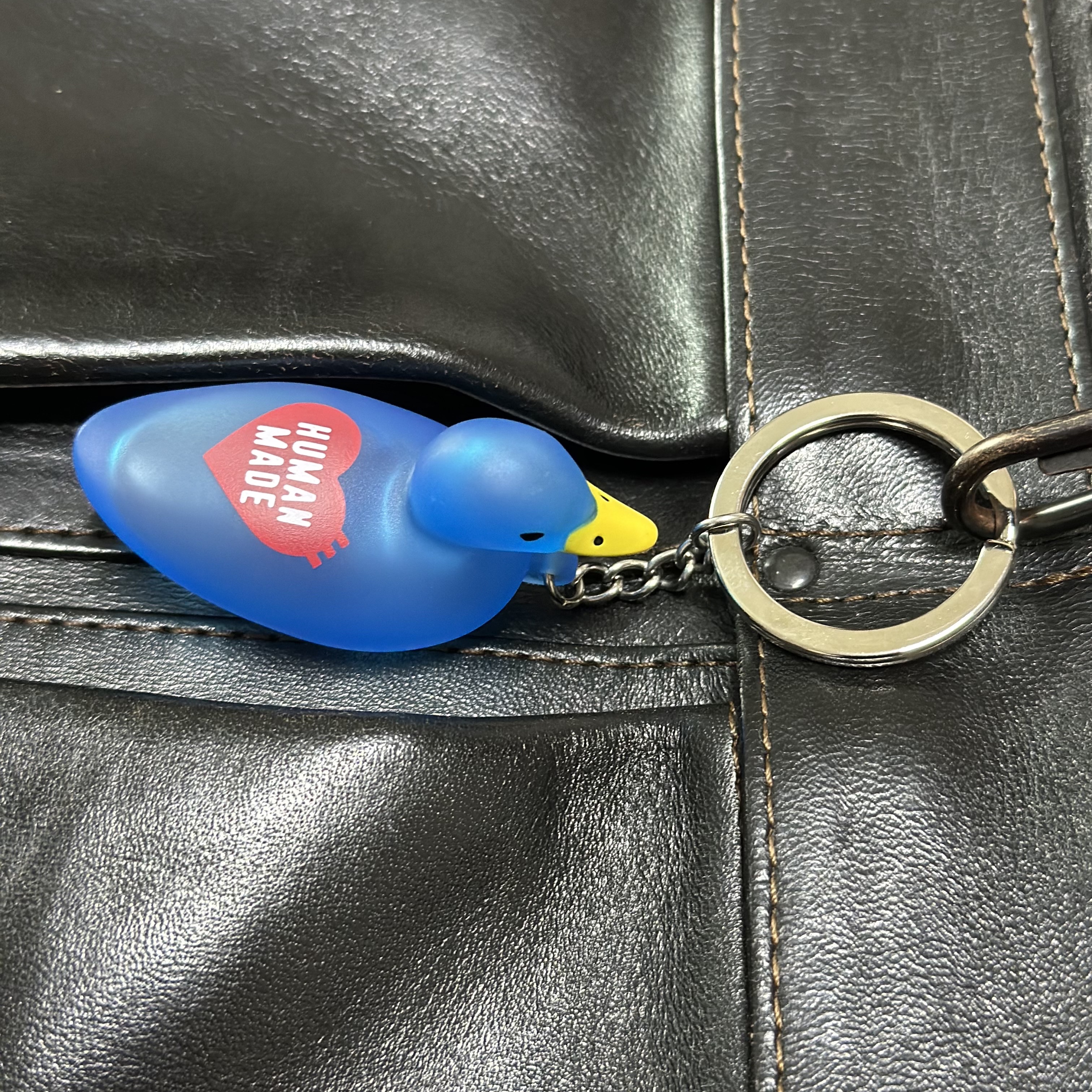 Human Made Duck PVC Key Chain Blue 착용 스타일