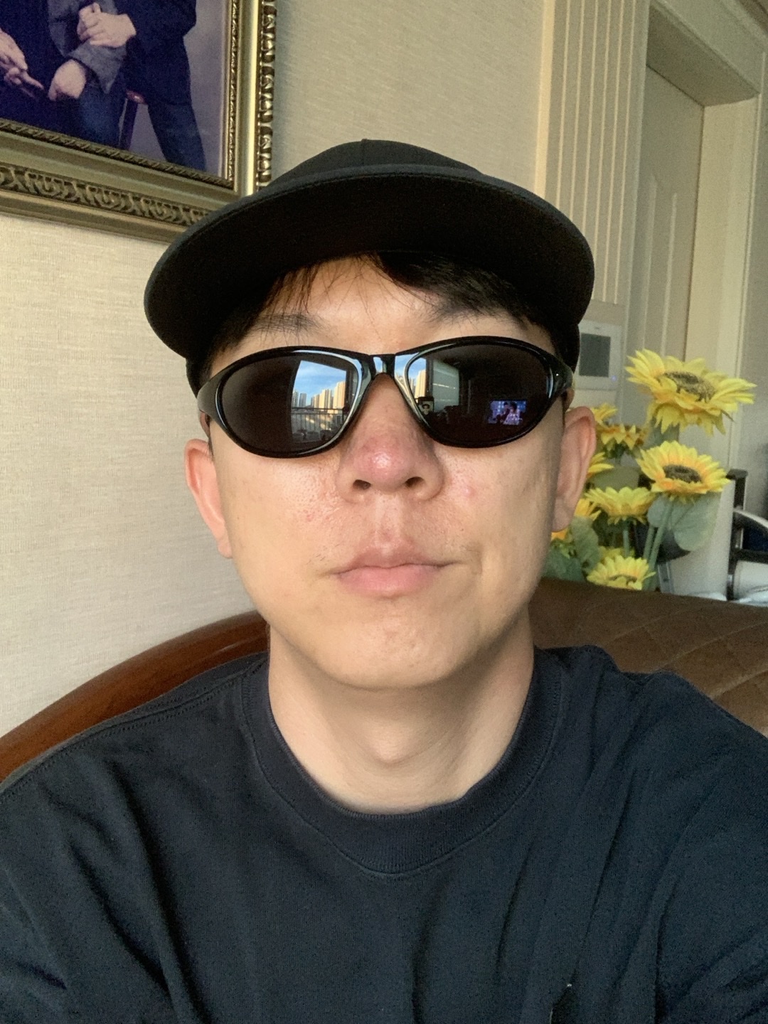 Montbell Trekking Glasses Black Grey 착용 스타일