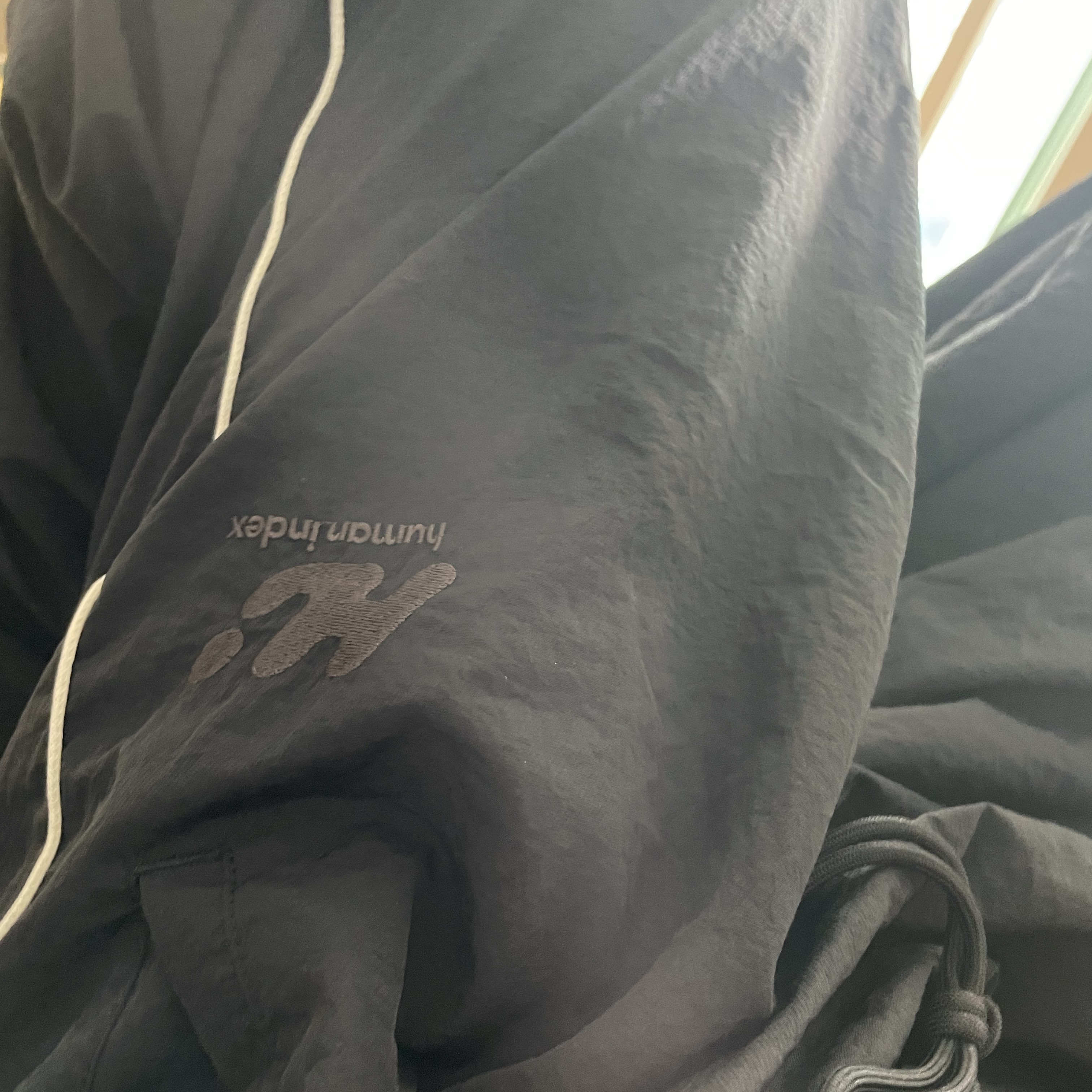 [기간한정 10%쿠폰] Polyteru Human Index Index Track Pants Dark Navy/White 착용 스타일 - 2