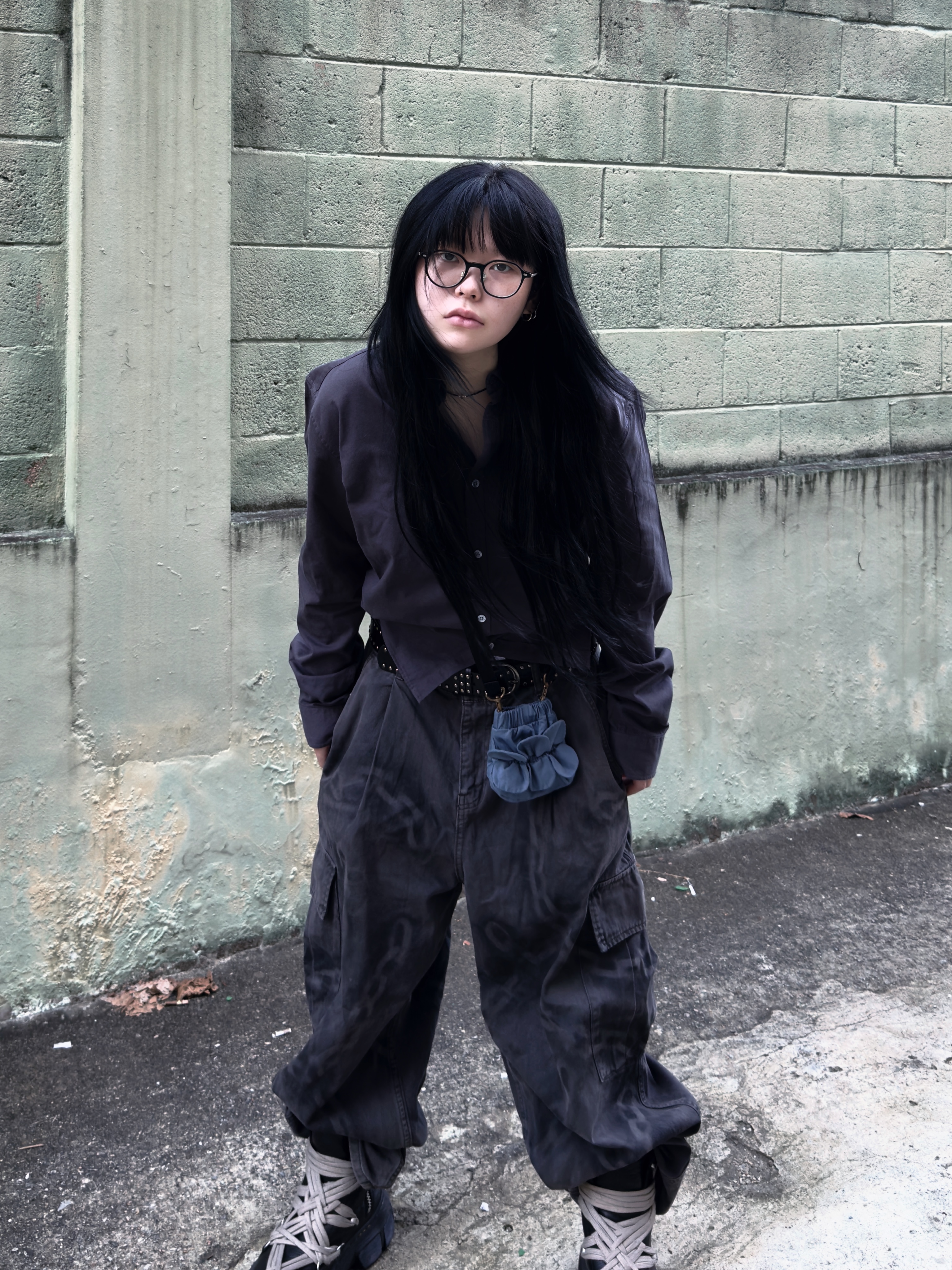 Dr. Martens x Rick Owens 1460 DMXL Megalace Black 착용 스타일 - 5