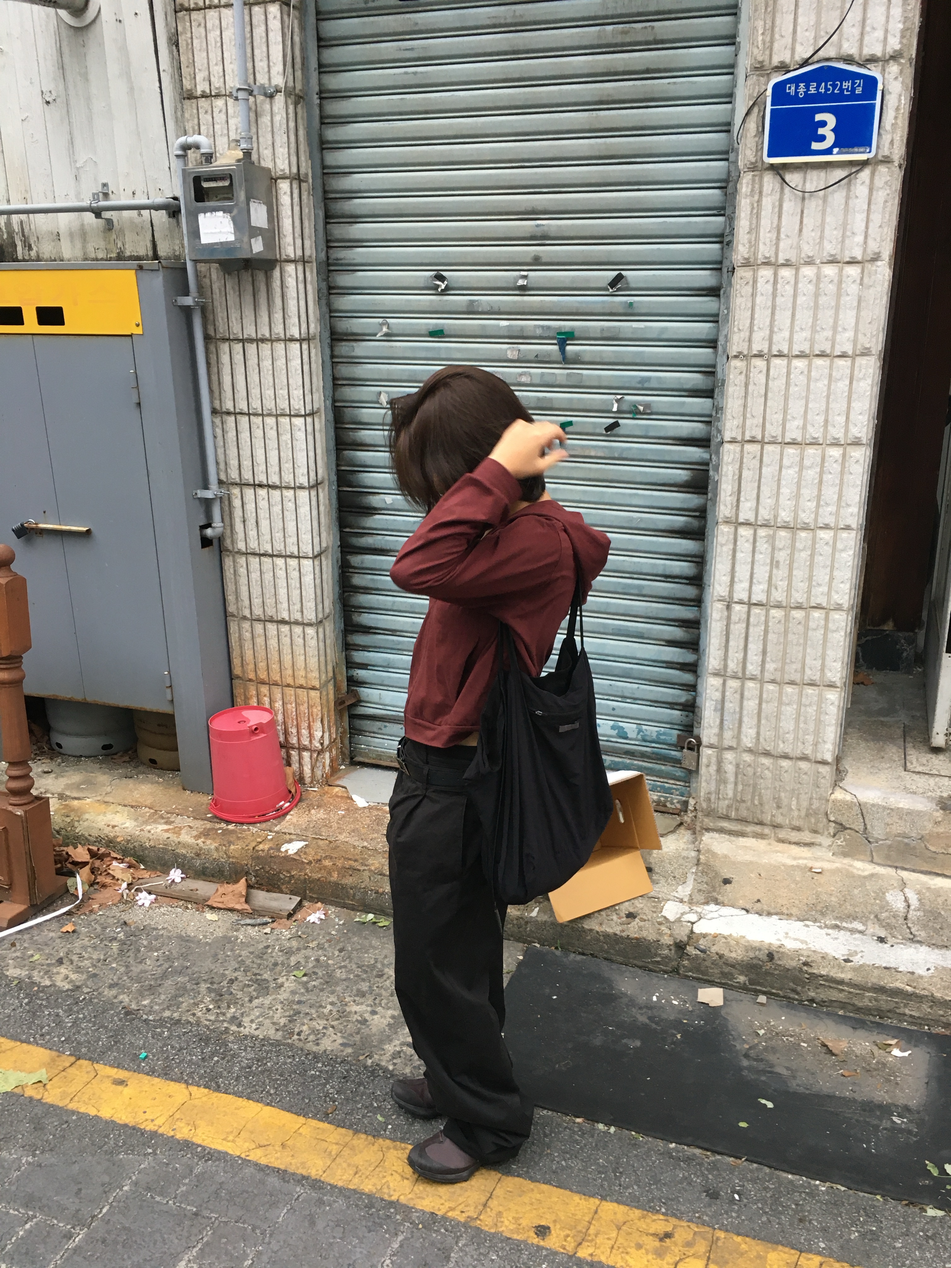 (W) On Running x Post Archive Faction (Paf) Cloudventure Peak Cacao Espresso, Xlim Ep.7 Synopsis 01 Bag Black 착용 스타일
