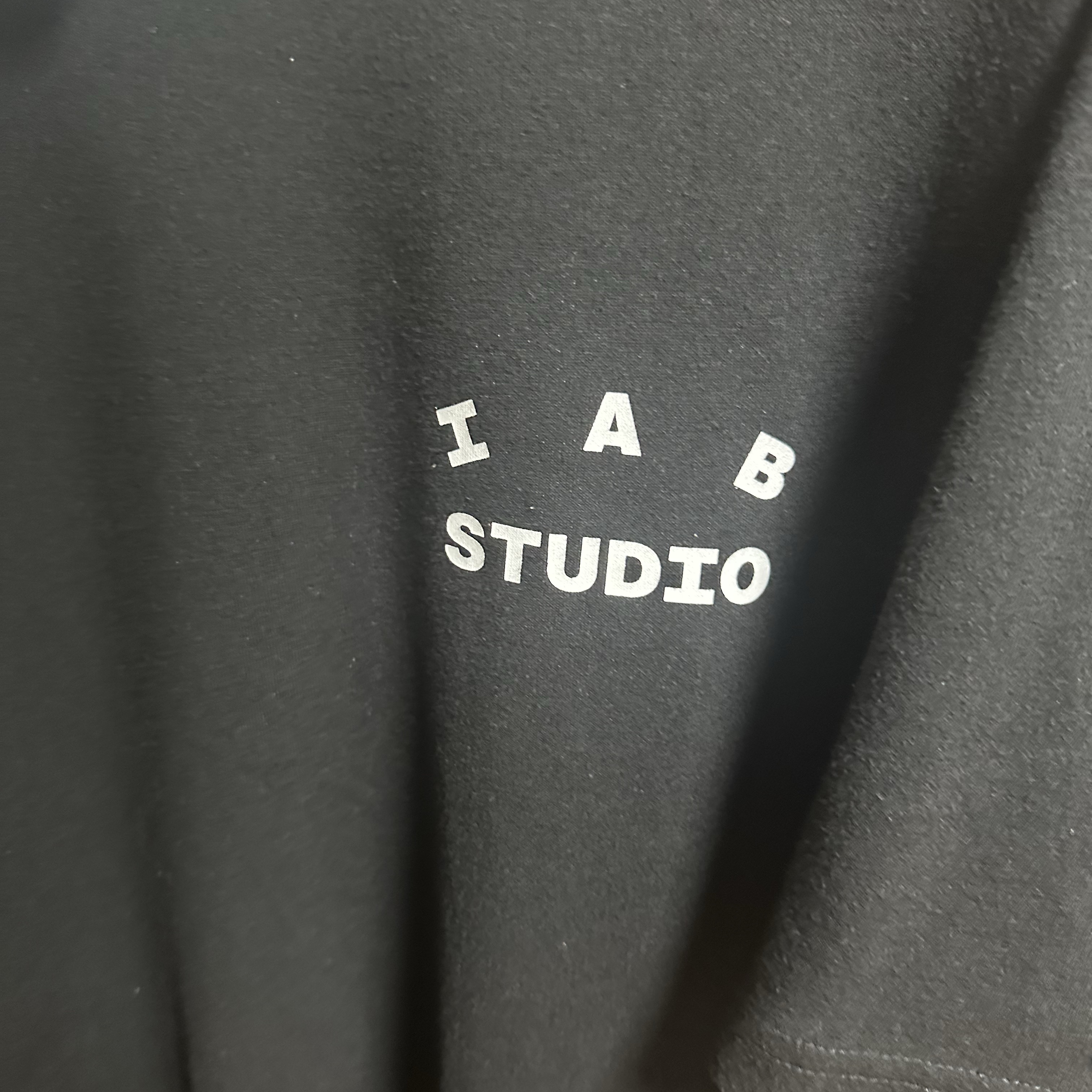 Stussy Stock Seoul T-Shirt White, Stussy Tough Gear T-Shirt Black 착용 스타일 - 8
