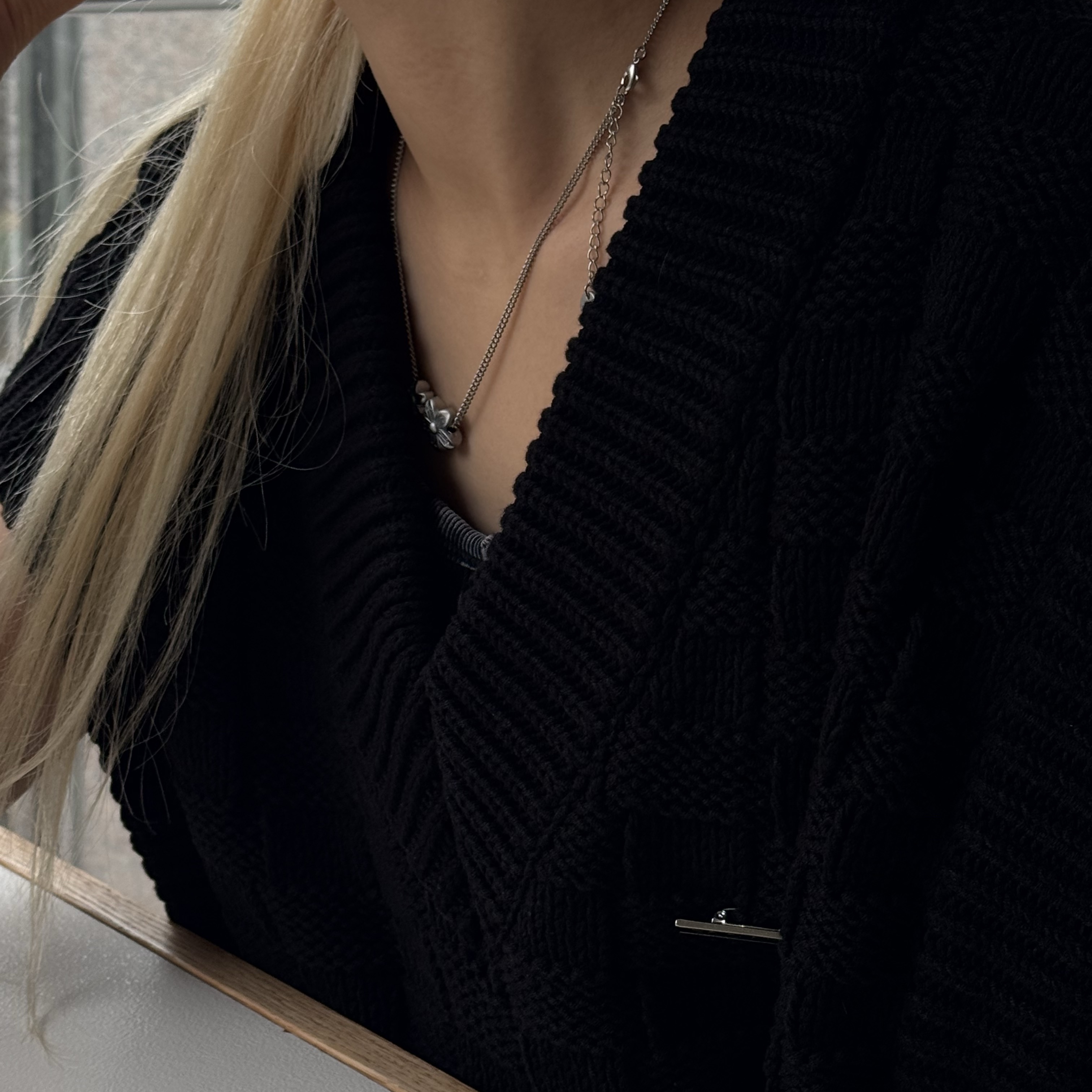 Hono Report Twin Flowers Necklace 착용 스타일
