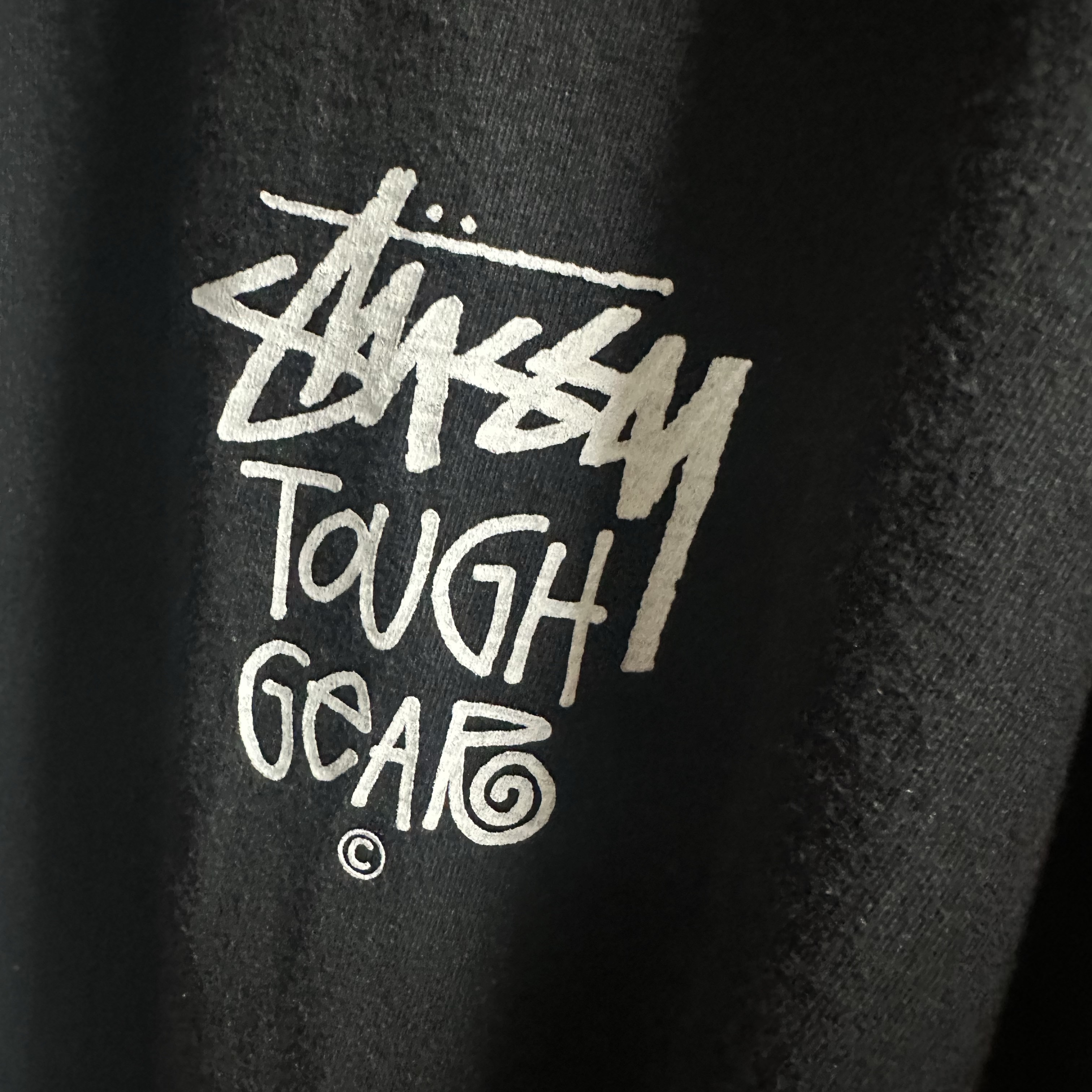 Stussy Stock Seoul T-Shirt White, Stussy Tough Gear T-Shirt Black 착용 스타일 - 2