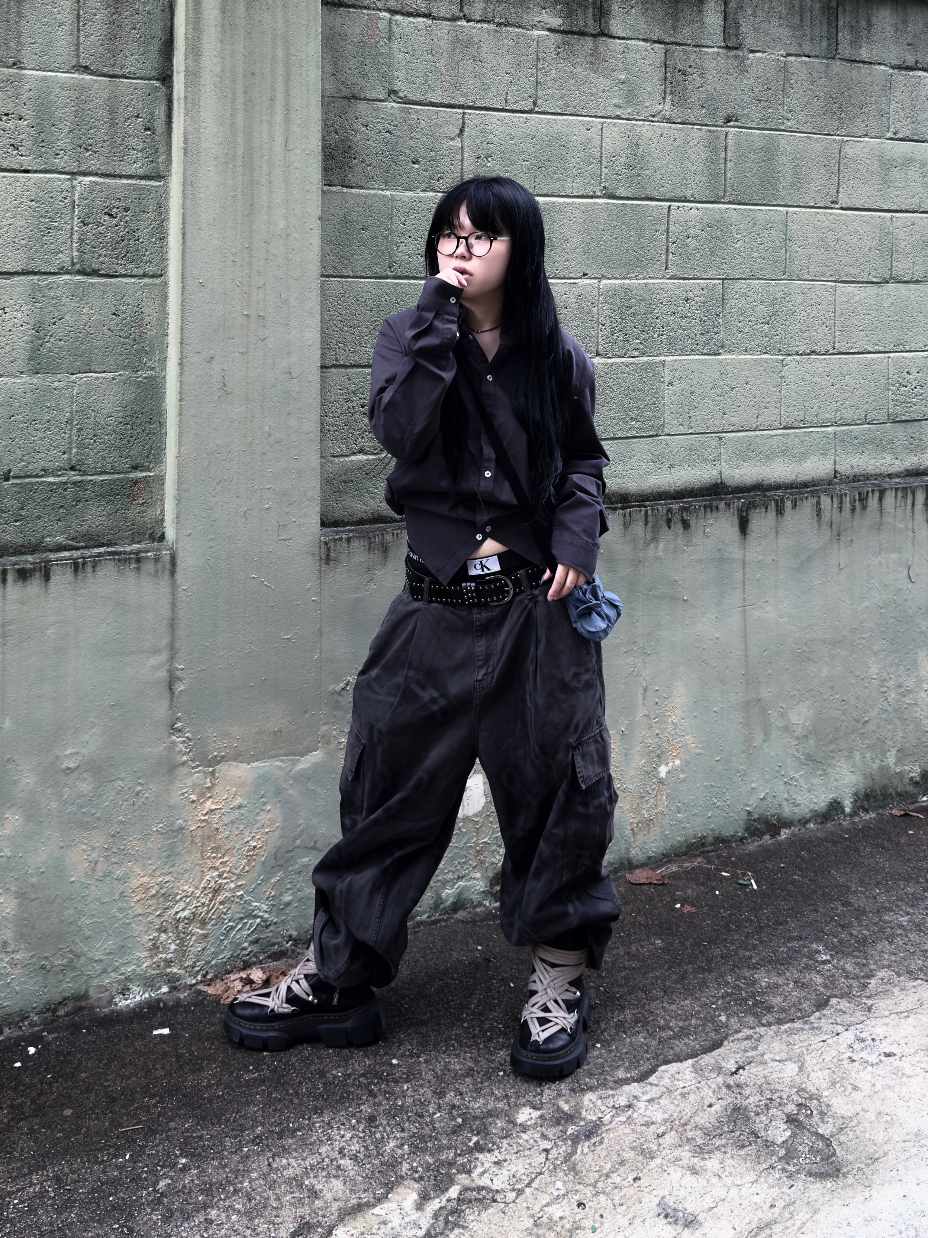Dr. Martens x Rick Owens 1460 DMXL Megalace Black 착용 스타일 - 4