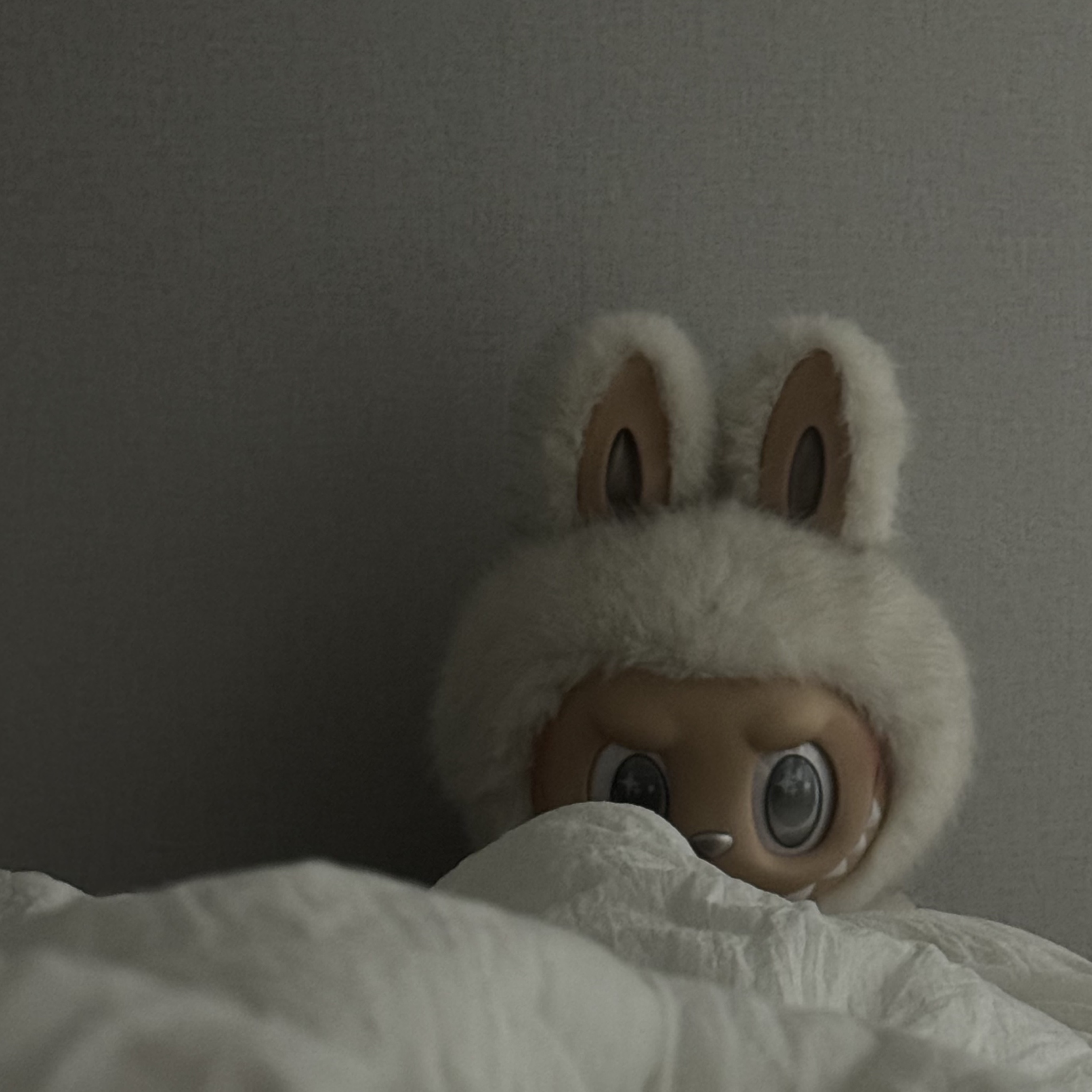 Pop Mart The Monsters Zimomo Angel In Clouds Vinyl Face Doll 착용 스타일 - 3