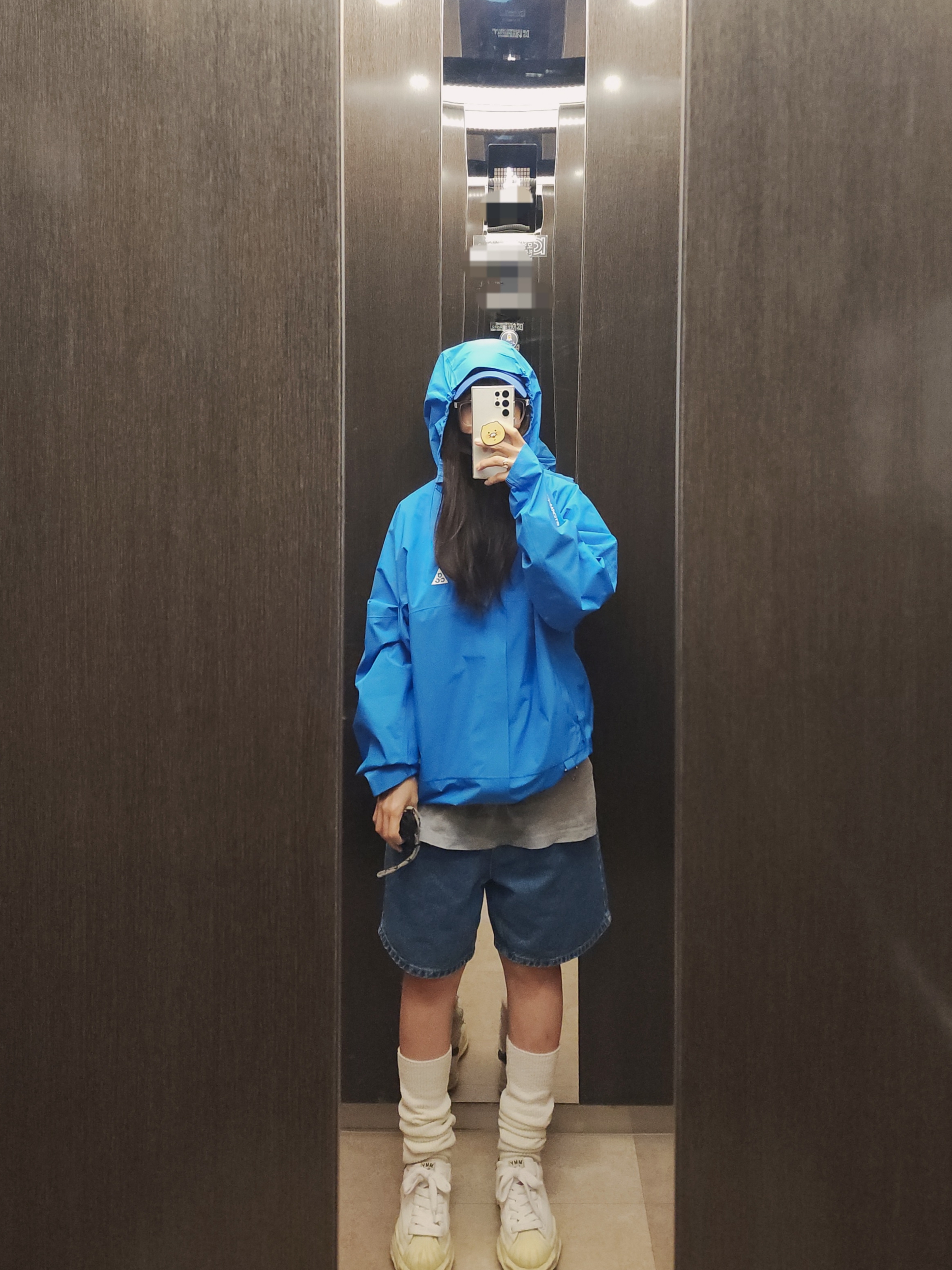Nike Club Unstructured Futura Washed Cap Game Royal, Nike ACG Storm-Fit ADV Cascade Rains Full Zip Jacket Light Photo Blue Summit White - Asia 착용 스타일