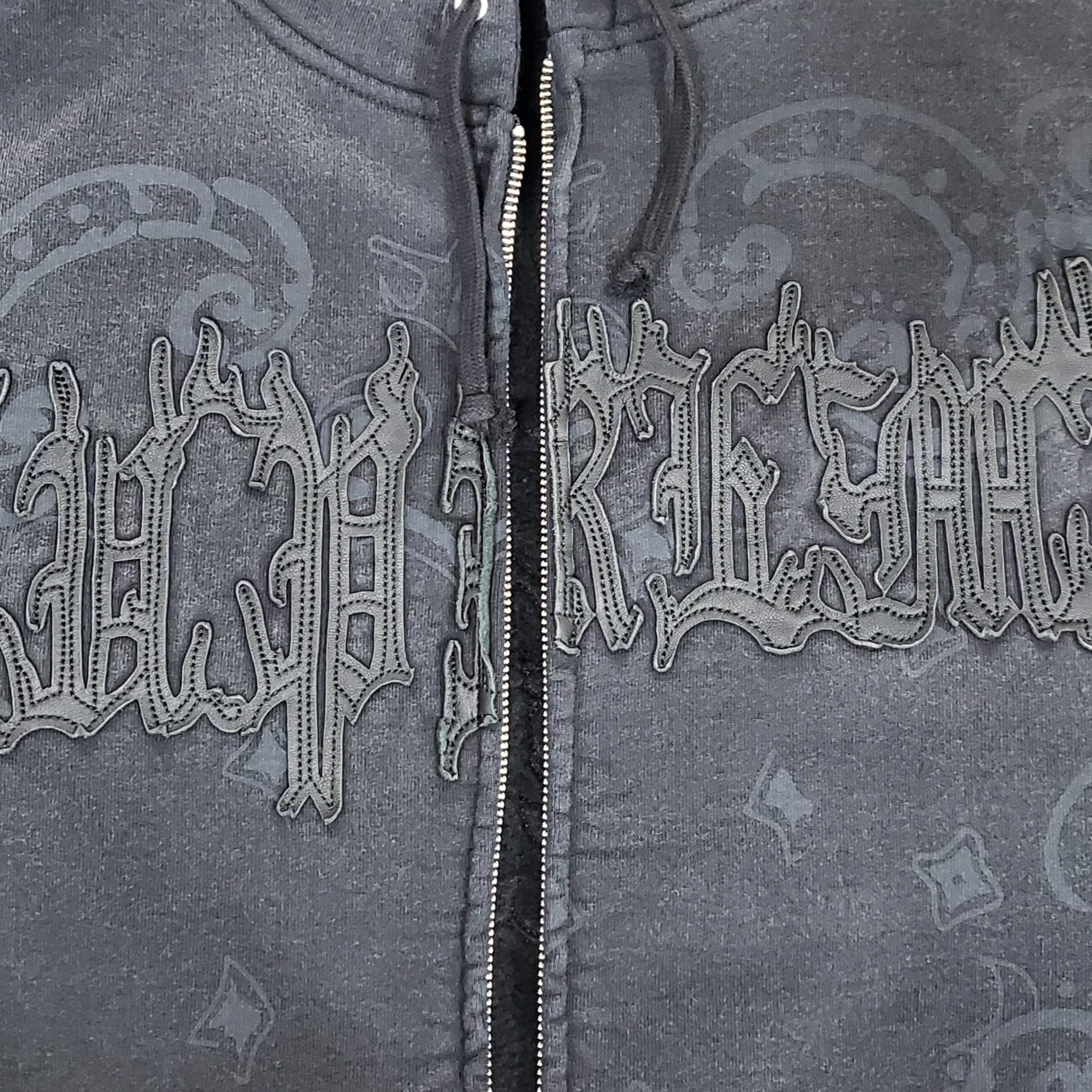 Supreme Leather Applique Zip Up Hooded Sweatshirt Black - 25SS 착용 스타일