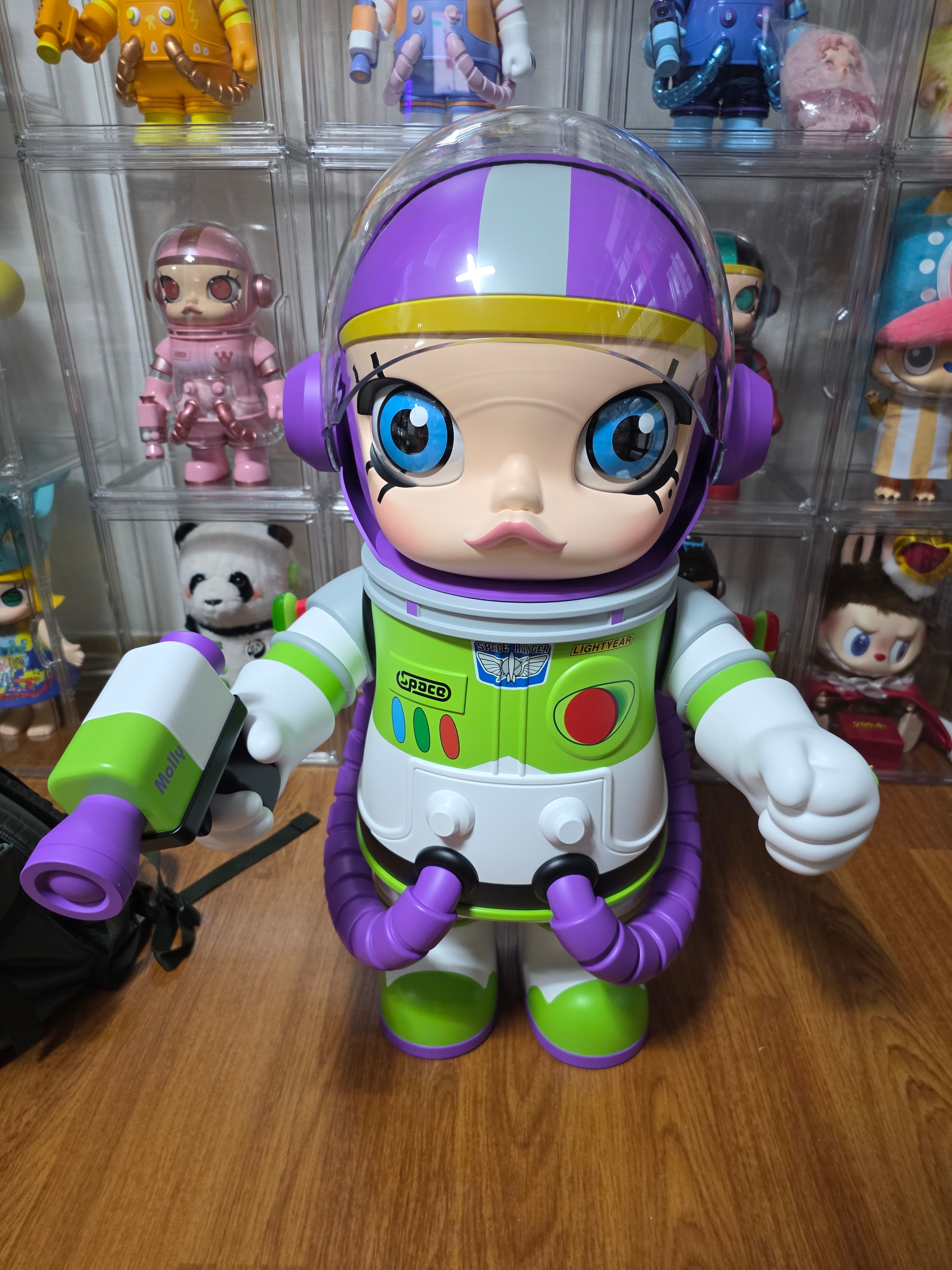 Pop Mart Mega Space Molly 1000% Buzz Lightyear 착용 스타일 - 1