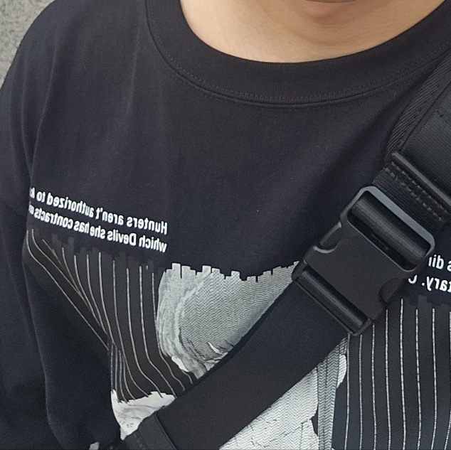 Uniqlo UT Chainsaw Man x Kosuke Kawamura Graphic T-Shirt Makima Black - JP 착용 스타일