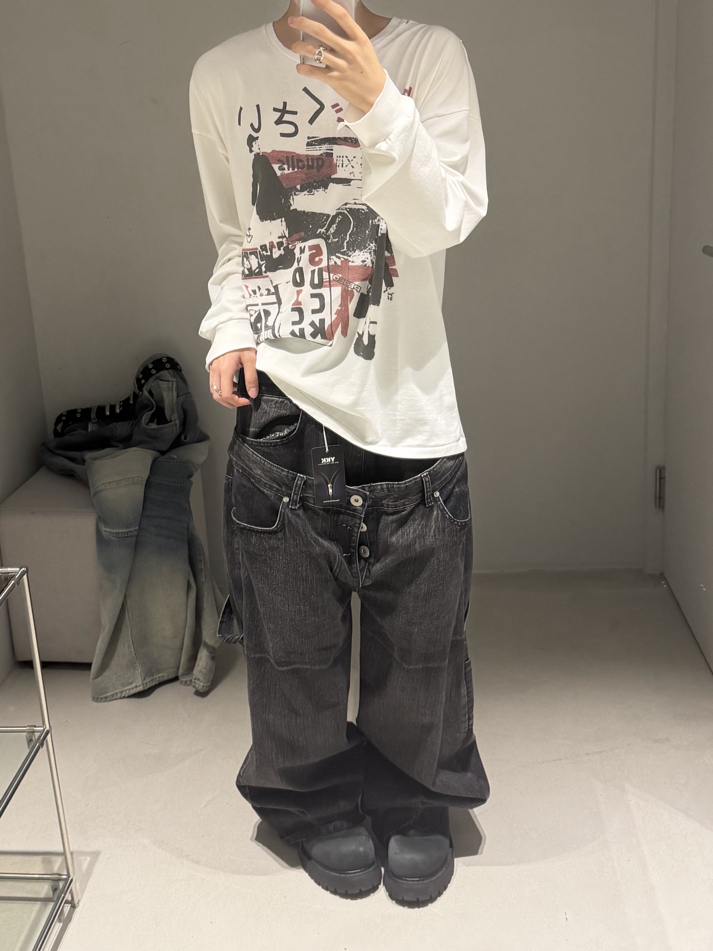 YESEYESEE Wafer Goose Down Jacket Misty Blue, MJD 3D Knee Denim Pants Blue 착용 스타일 - 5