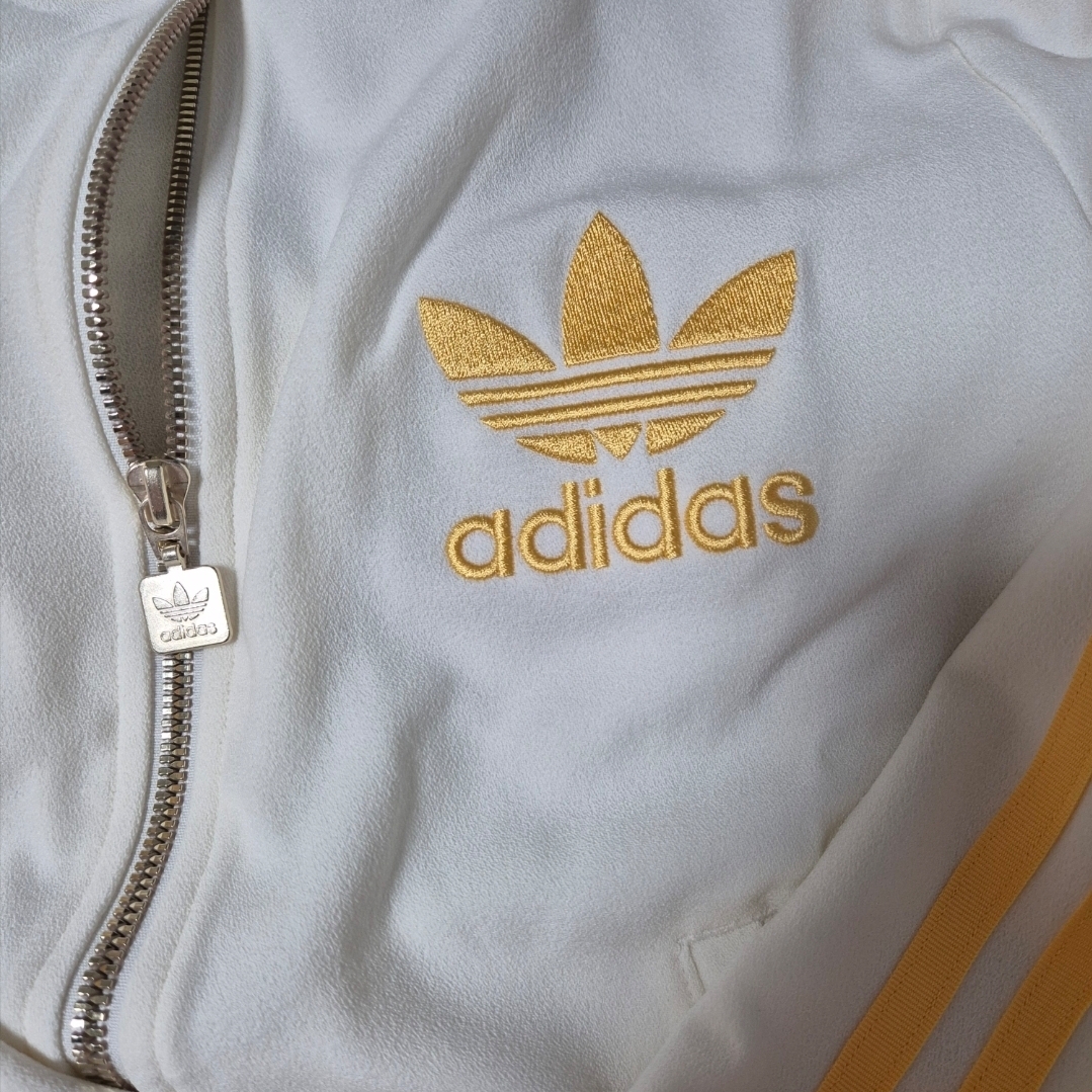 (W) Adidas Originals Beckenbauer Crepe Track Top Off White - KR Sizing 착용 스타일 - 1