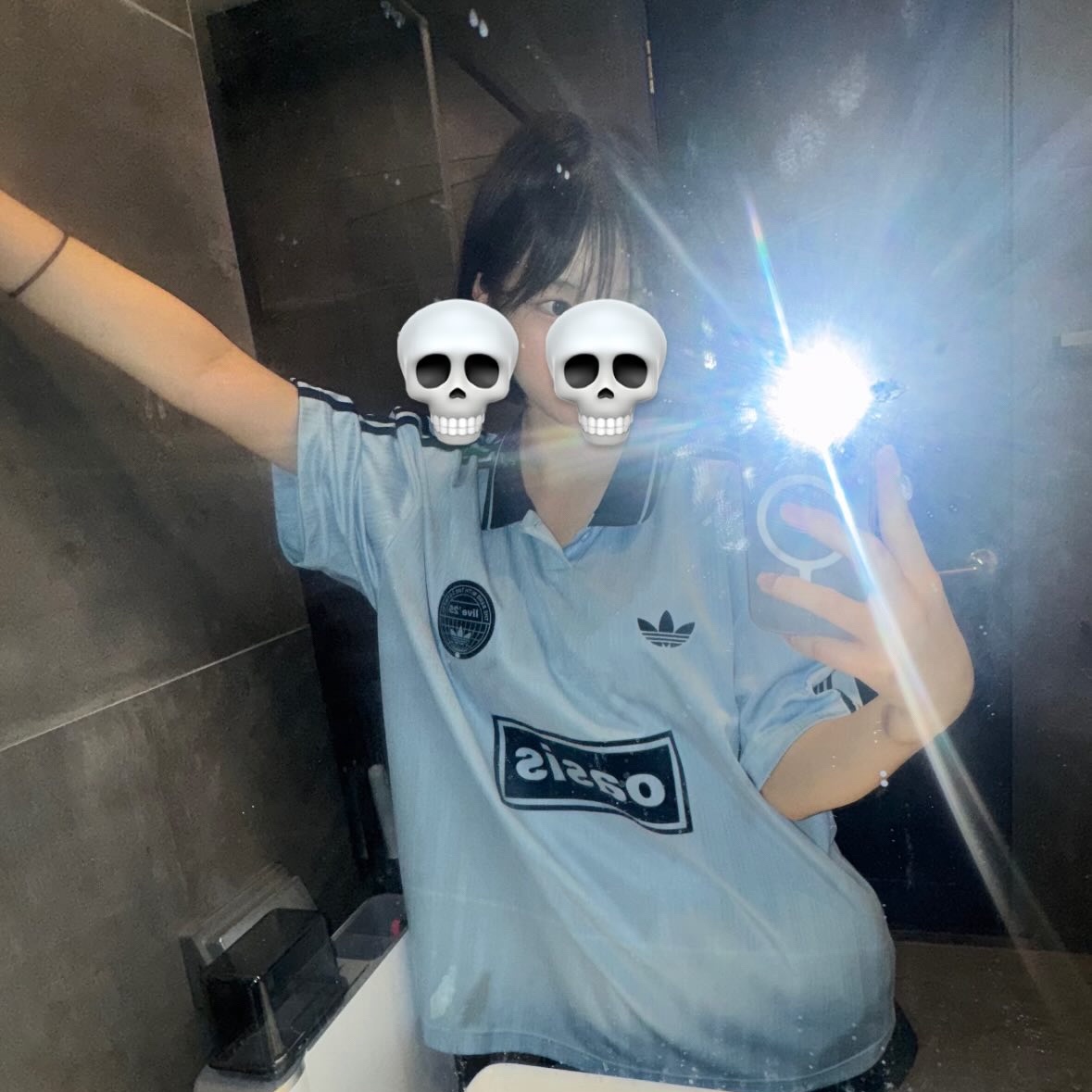 Adidas x Oasis Tour Jacquard Jersey Clear Sky - US Sizing 착용 스타일