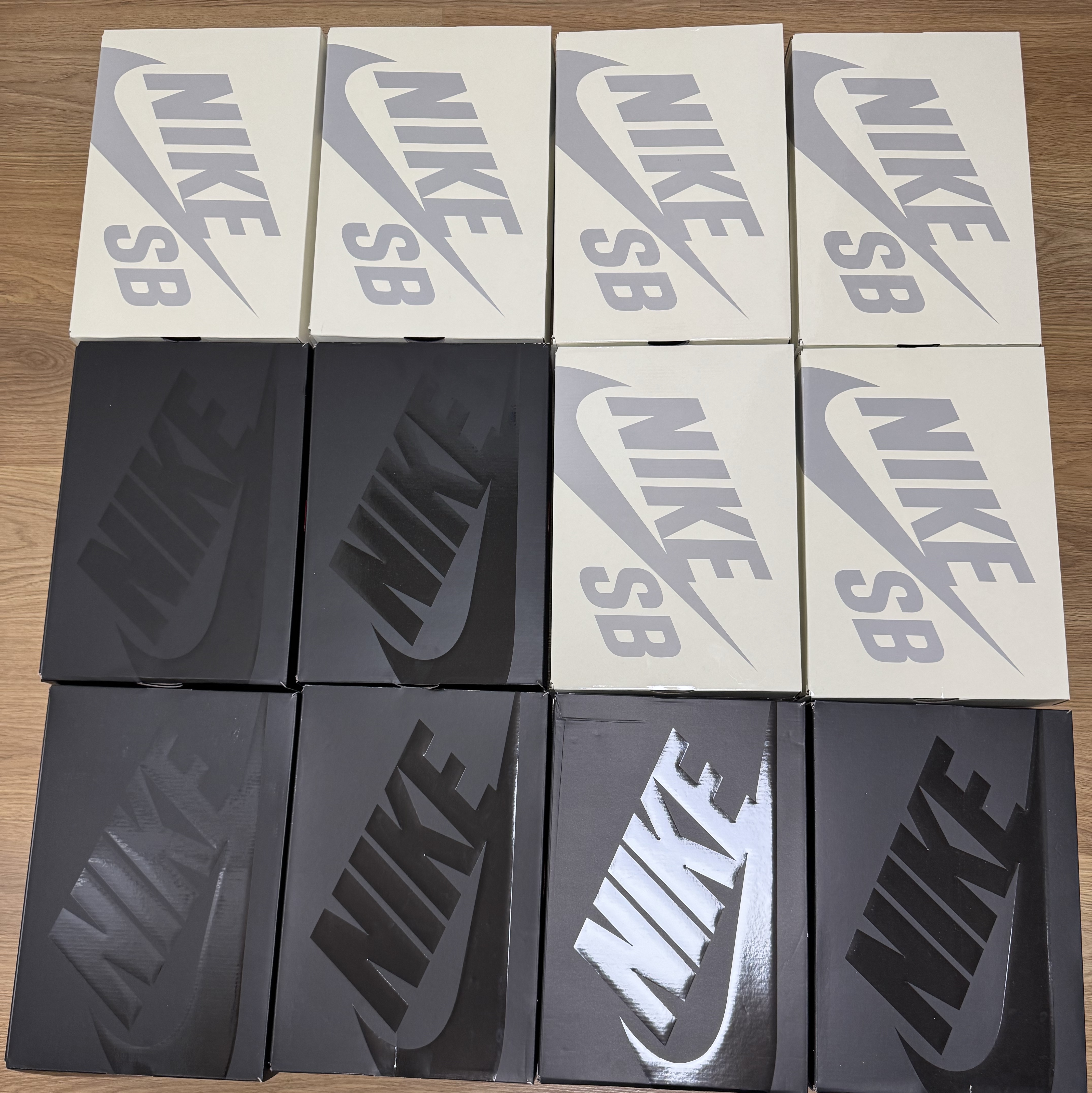 Nike x Supreme Air Force 1 Low Black, Nike x Supreme Air Force 1 Low Black 착용 스타일 - 2