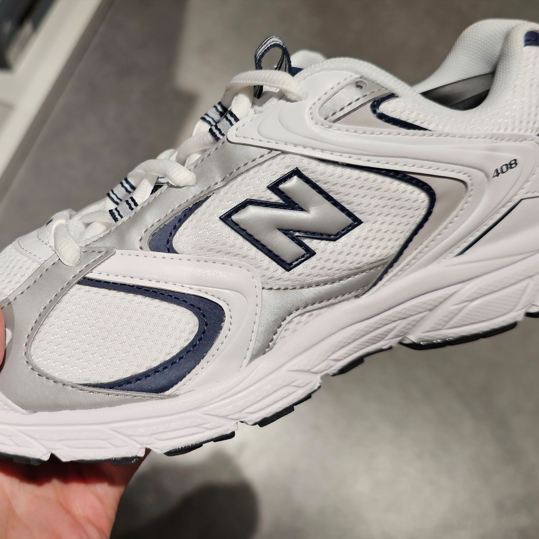 New Balance 408 White Natural Indigo 착용 스타일