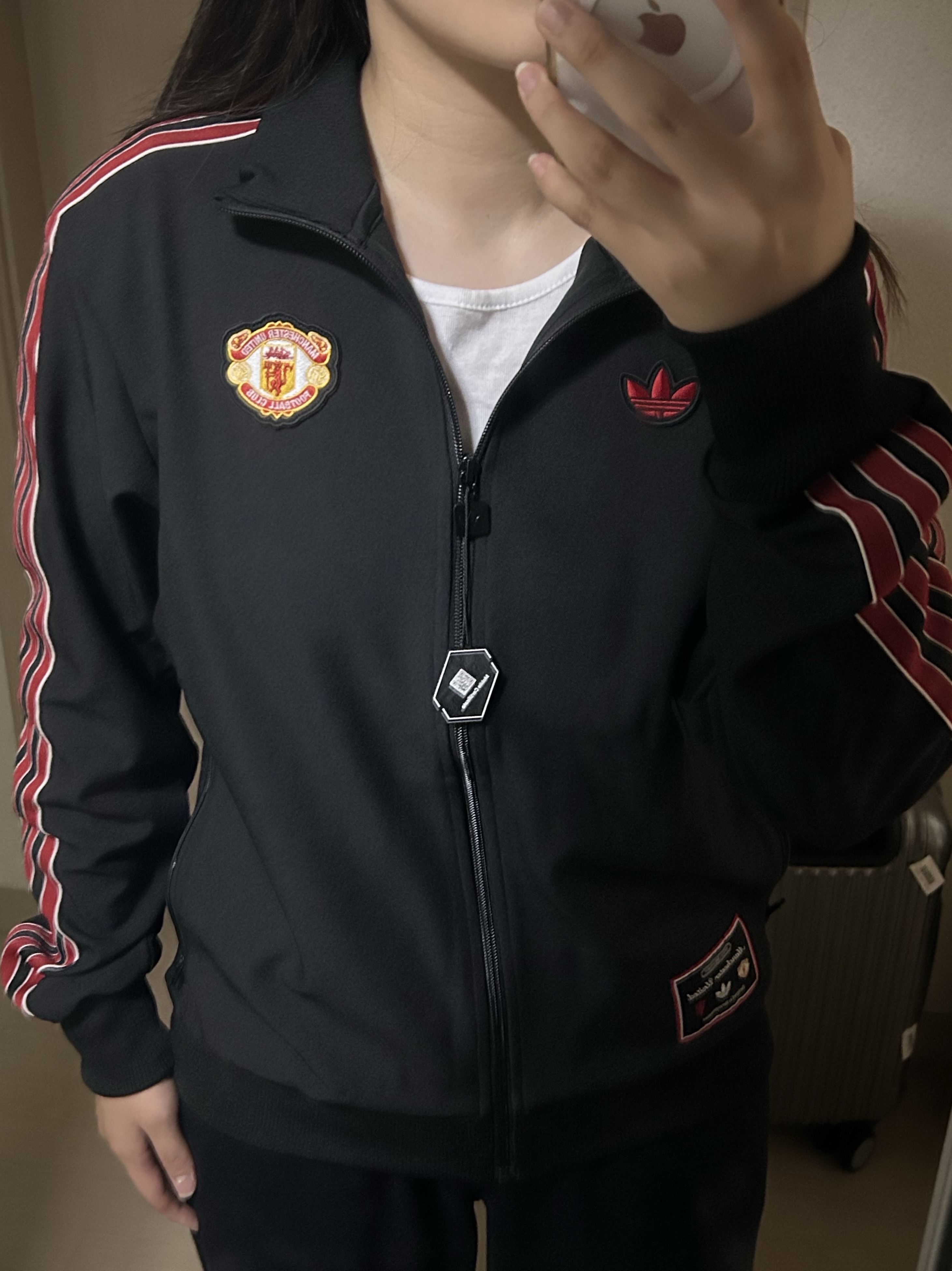 Adidas Manchester United Terrace Icon Track Top Black - KR Sizing 착용 스타일 - 1