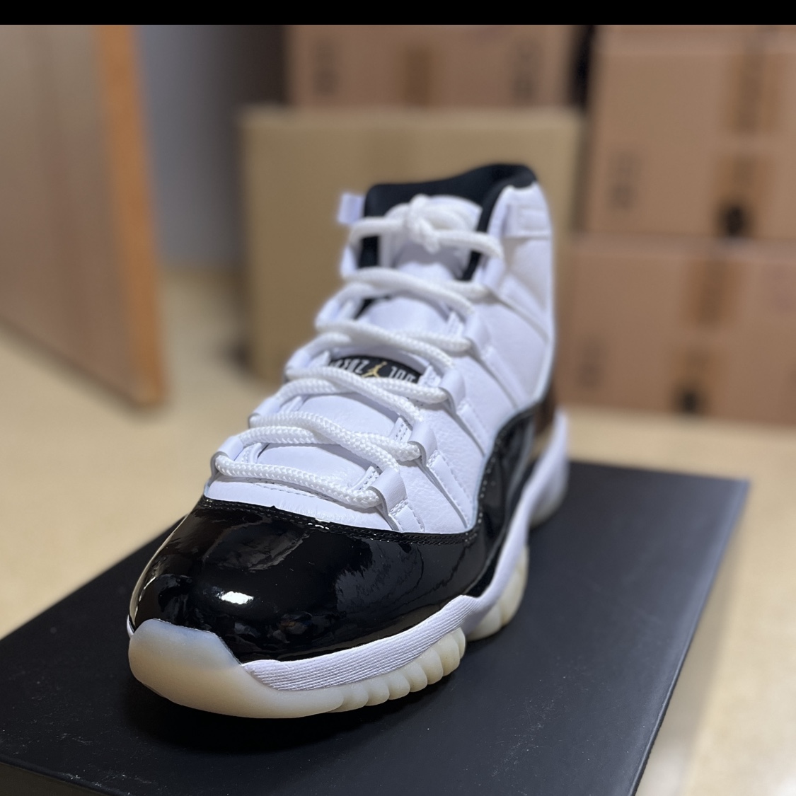 Jordan 11 Retro Gratitude 착용 스타일 - 2