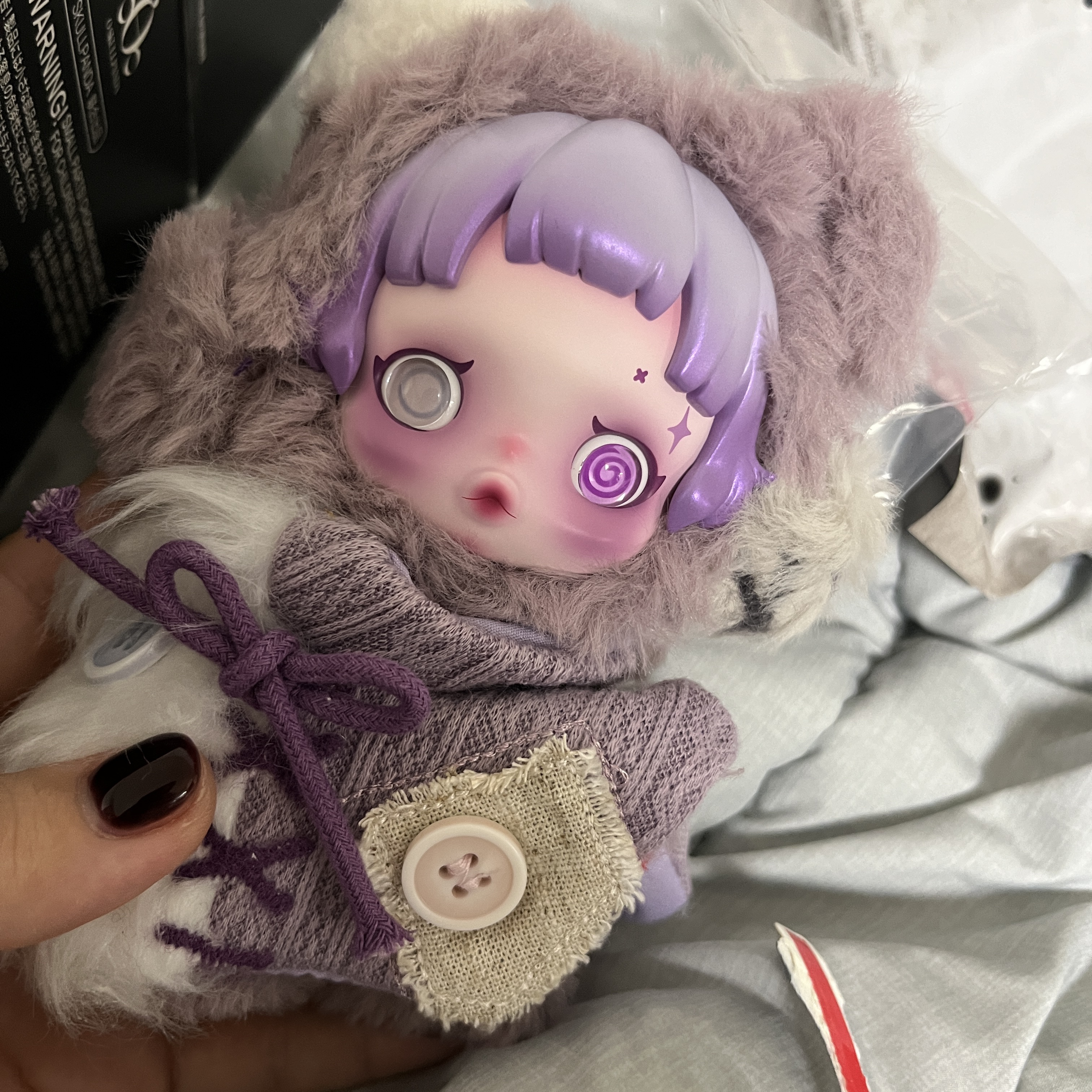 Pop Mart Skullpanda You Found Me ! Series Plush Doll Pendant Ratty Bear (Opened Case) 착용 스타일 - 1