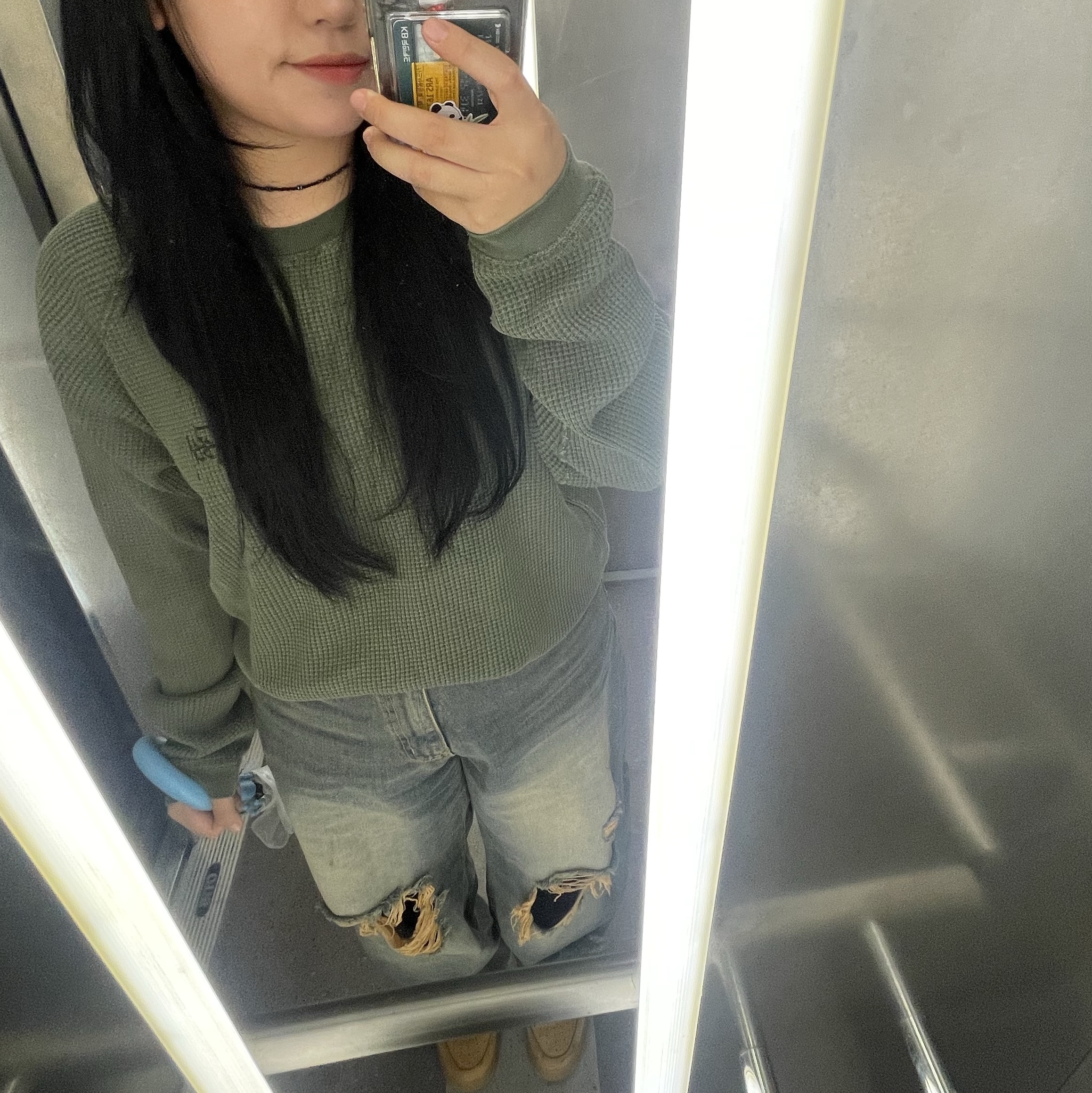 Stussy Raglan Thermal LS Crew Pine 착용 스타일