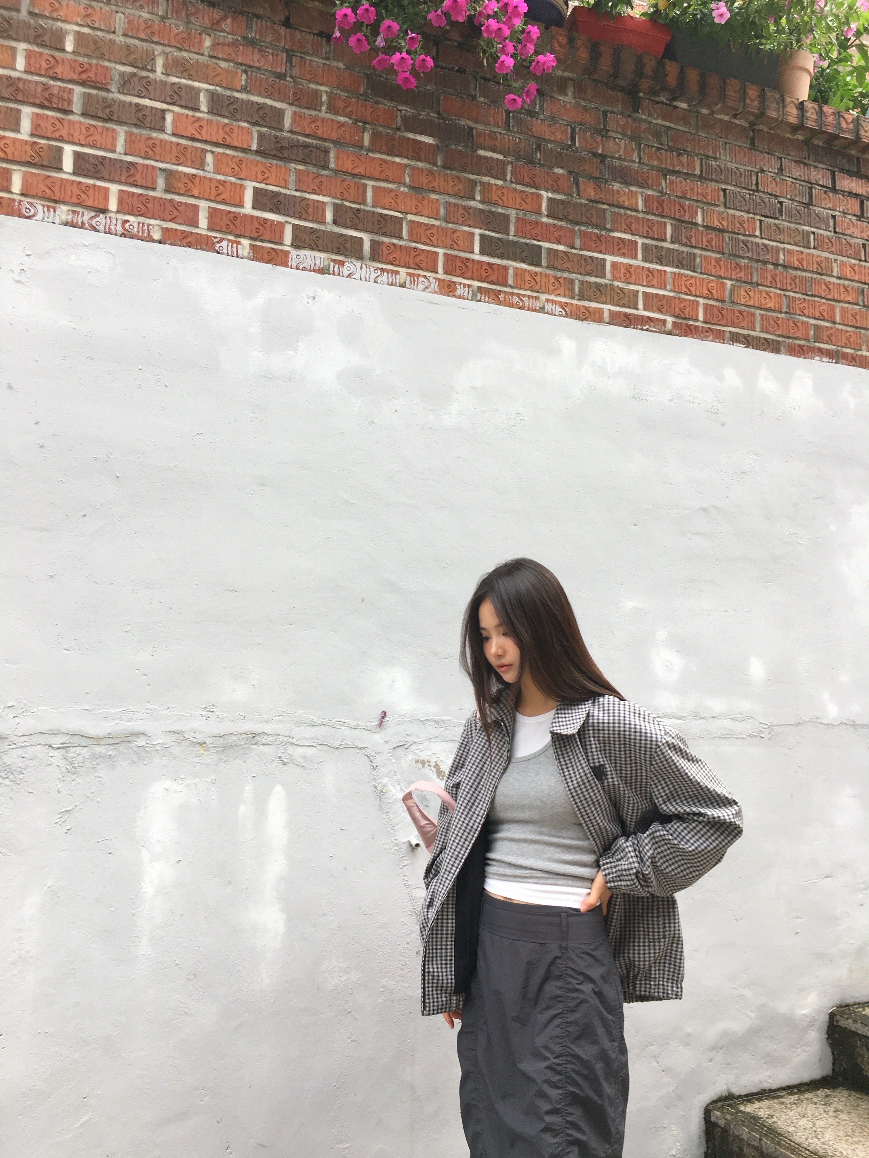 (W) New Balance Breeze SD2203 Grey 착용 스타일 - 3