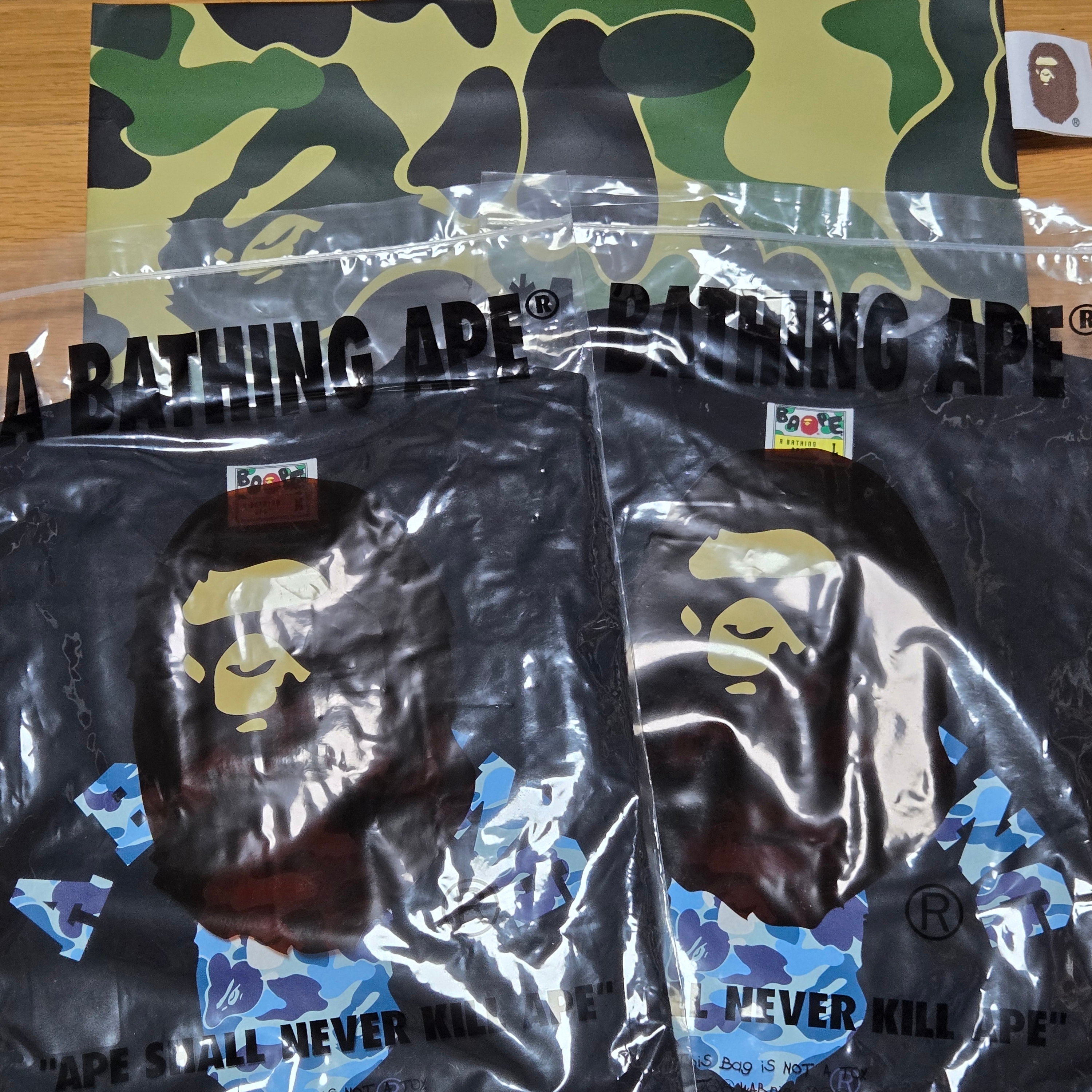 BAPE ABC Camo College L/S T-Shirt Black Blue 착용 스타일