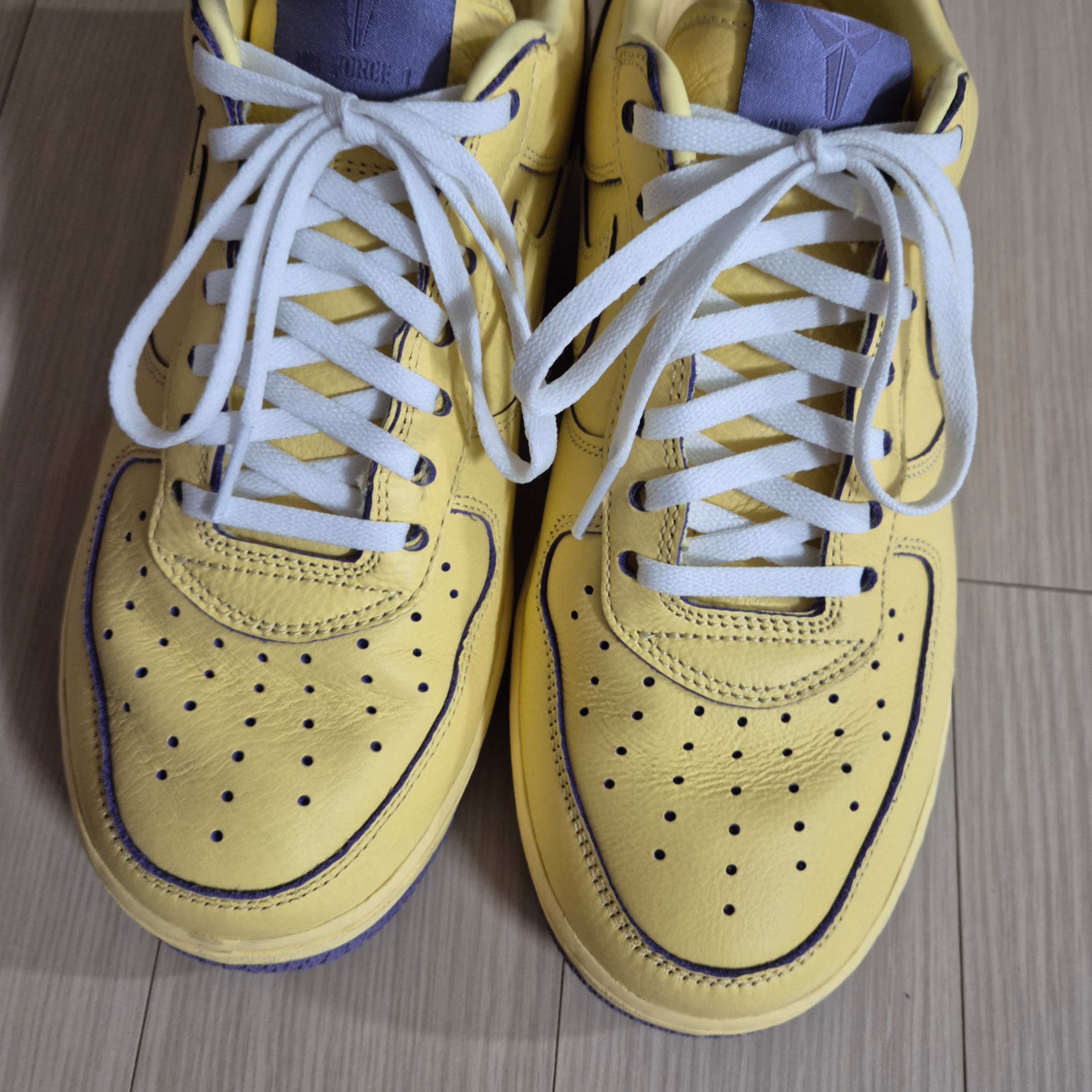 Nike Air Force 1 Low Protro Soft Yellow 착용 스타일