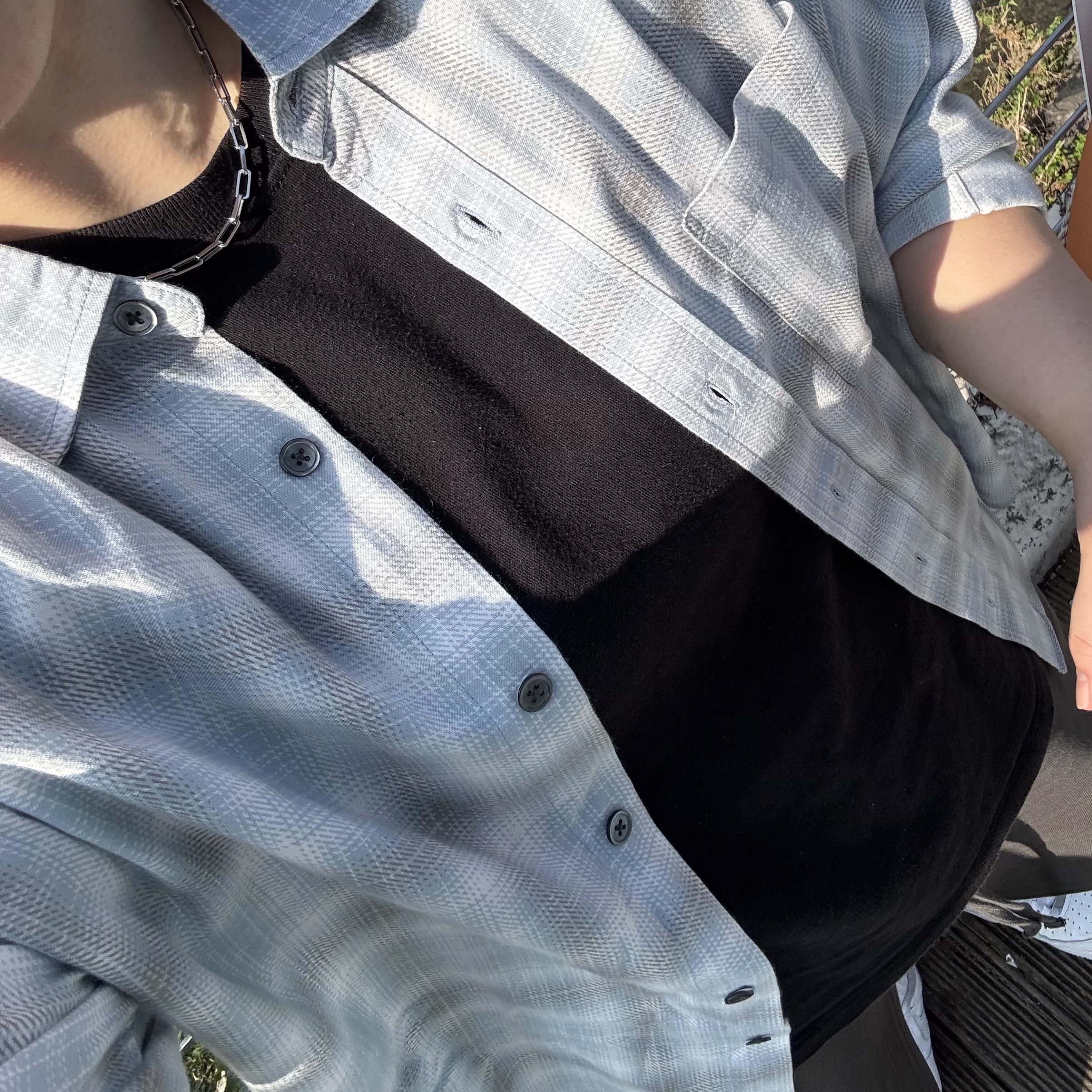 Stussy Matthew Plaid Shirt Light Blue, Stussy Stock Seoul T-Shirt Black 착용 스타일