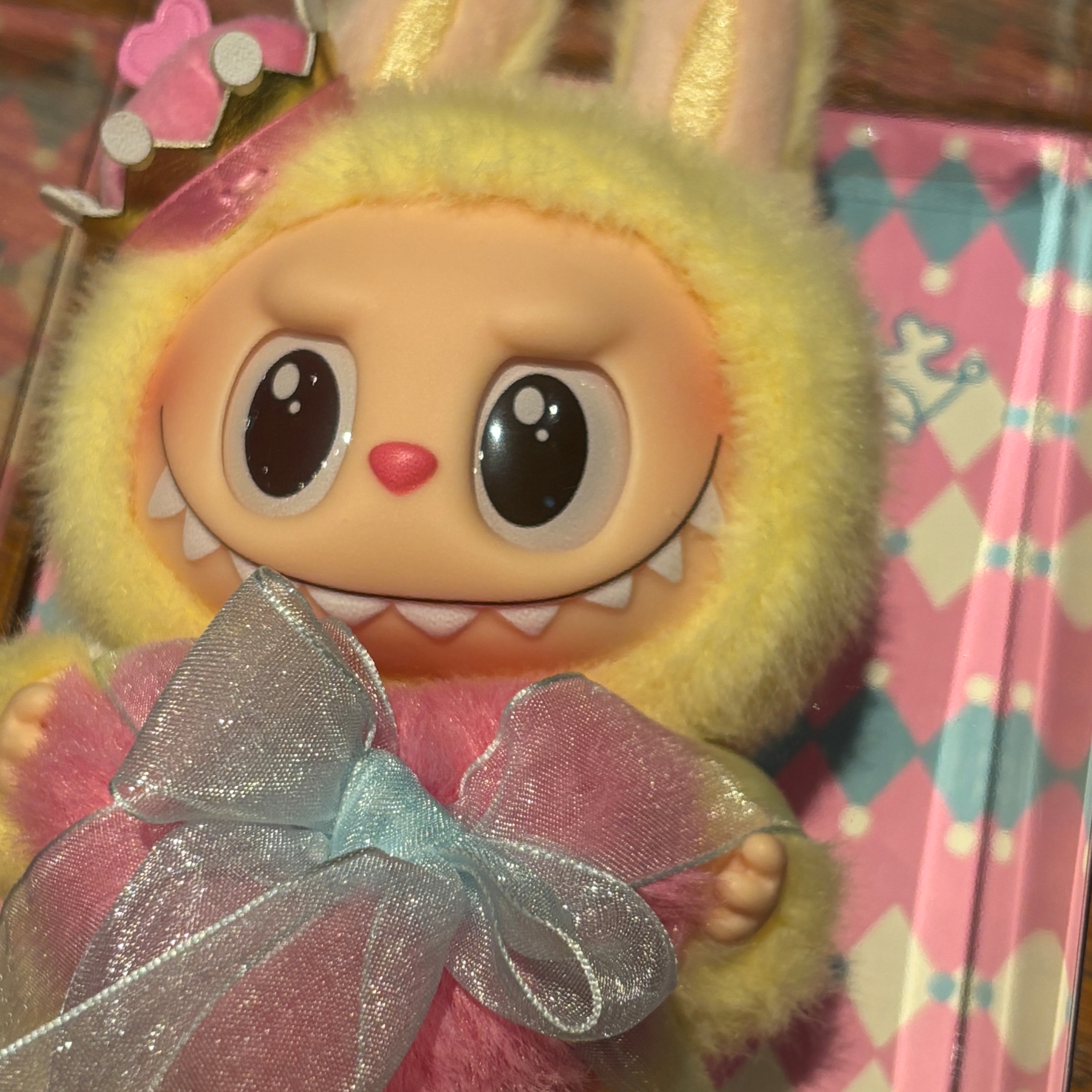 Pop Mart The Monsters Checkmate Series Plush Keyring 착용 스타일