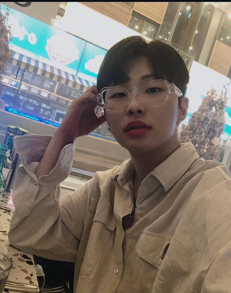 KREAM 프로필 이미지