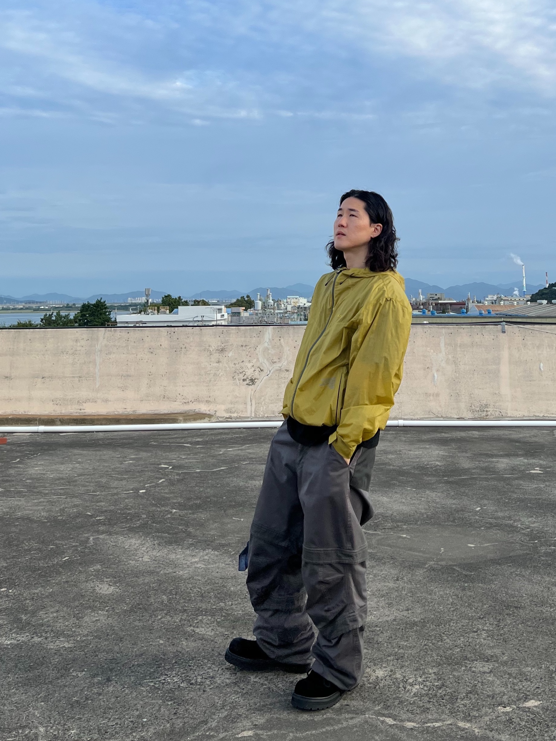 [더블적립]farfromwhat far layered work pants_charcoal, Undermycar Gashutein 6 Six People Graphic T-Shirt Bristol Black - 24SS 착용 스타일 - 3